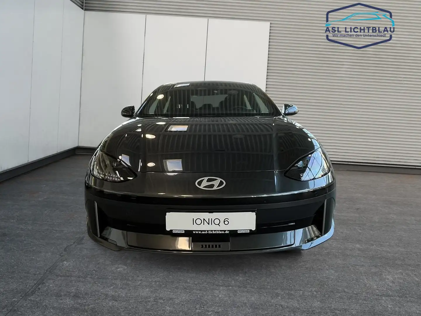 Hyundai IONIQ 6 Heckantrieb 53kWh Batt. DYNAMIQ-Paket 53kWh Grijs - 2