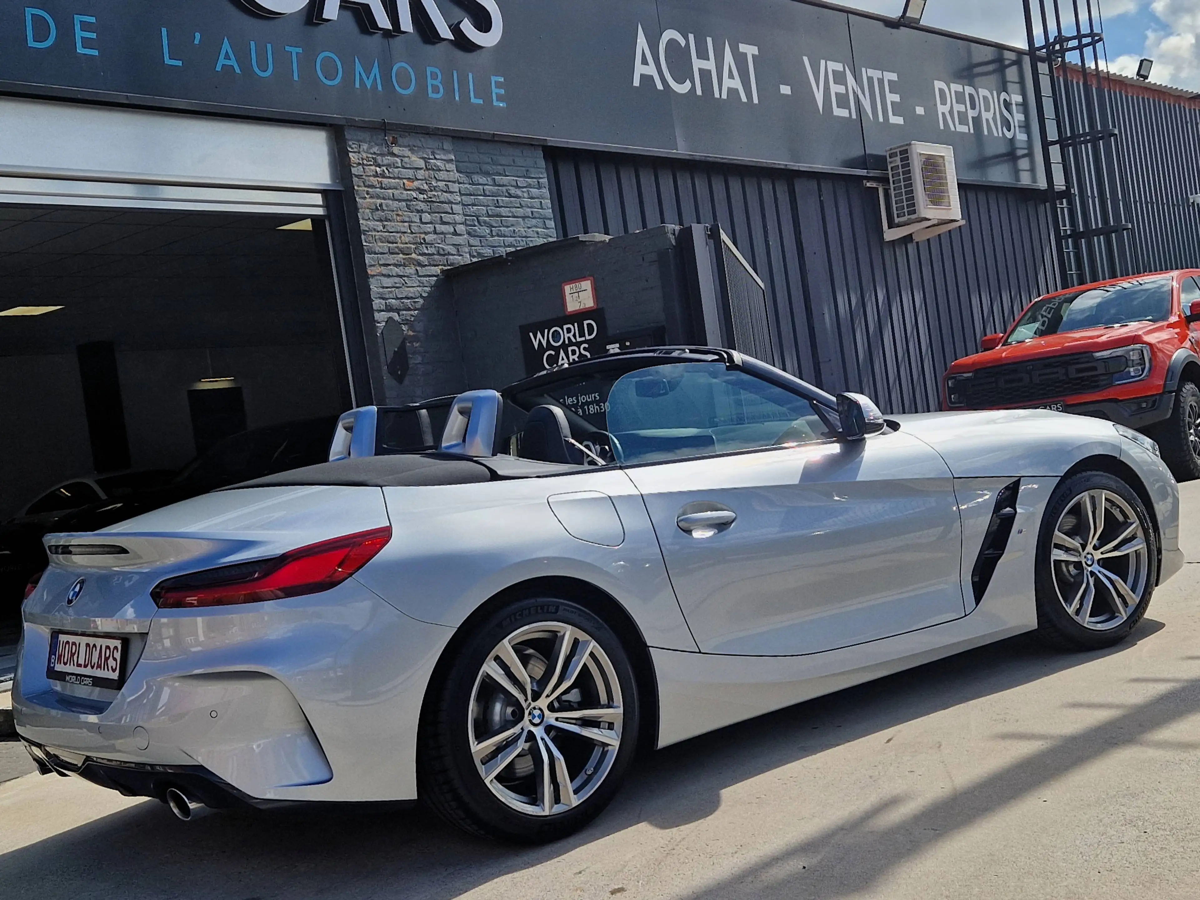 BMW Z4 2.0iAS PACK M - BOITE AUTO - FULL LED - ECLAIRAGE D AMBIANCE - HARMAN KARDON - APPLE CARPLAY/ANDROID — photo 4