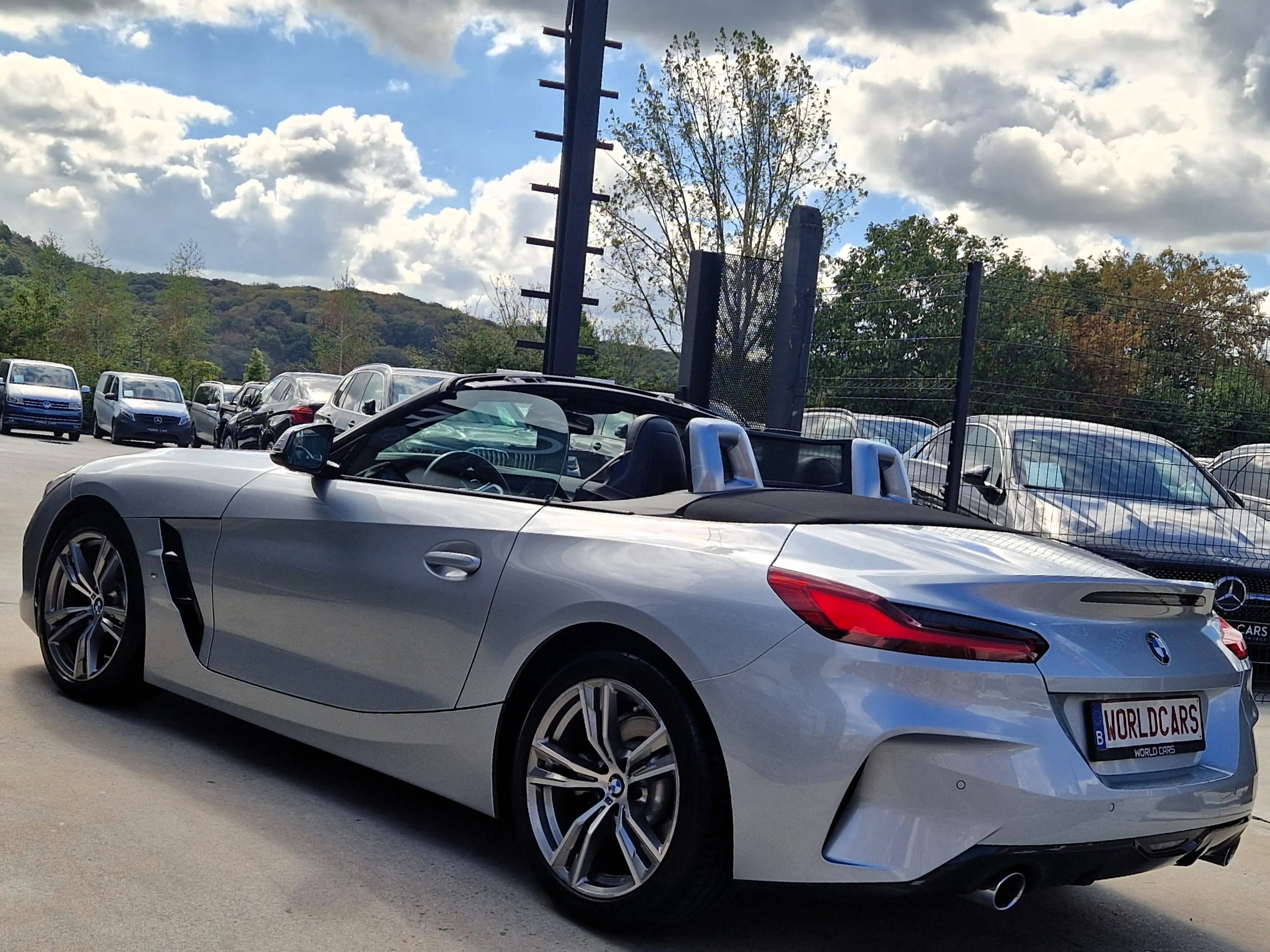 BMW Z4 2.0iAS PACK M - BOITE AUTO - FULL LED - ECLAIRAGE D AMBIANCE - HARMAN KARDON - APPLE CARPLAY/ANDROID — photo 5