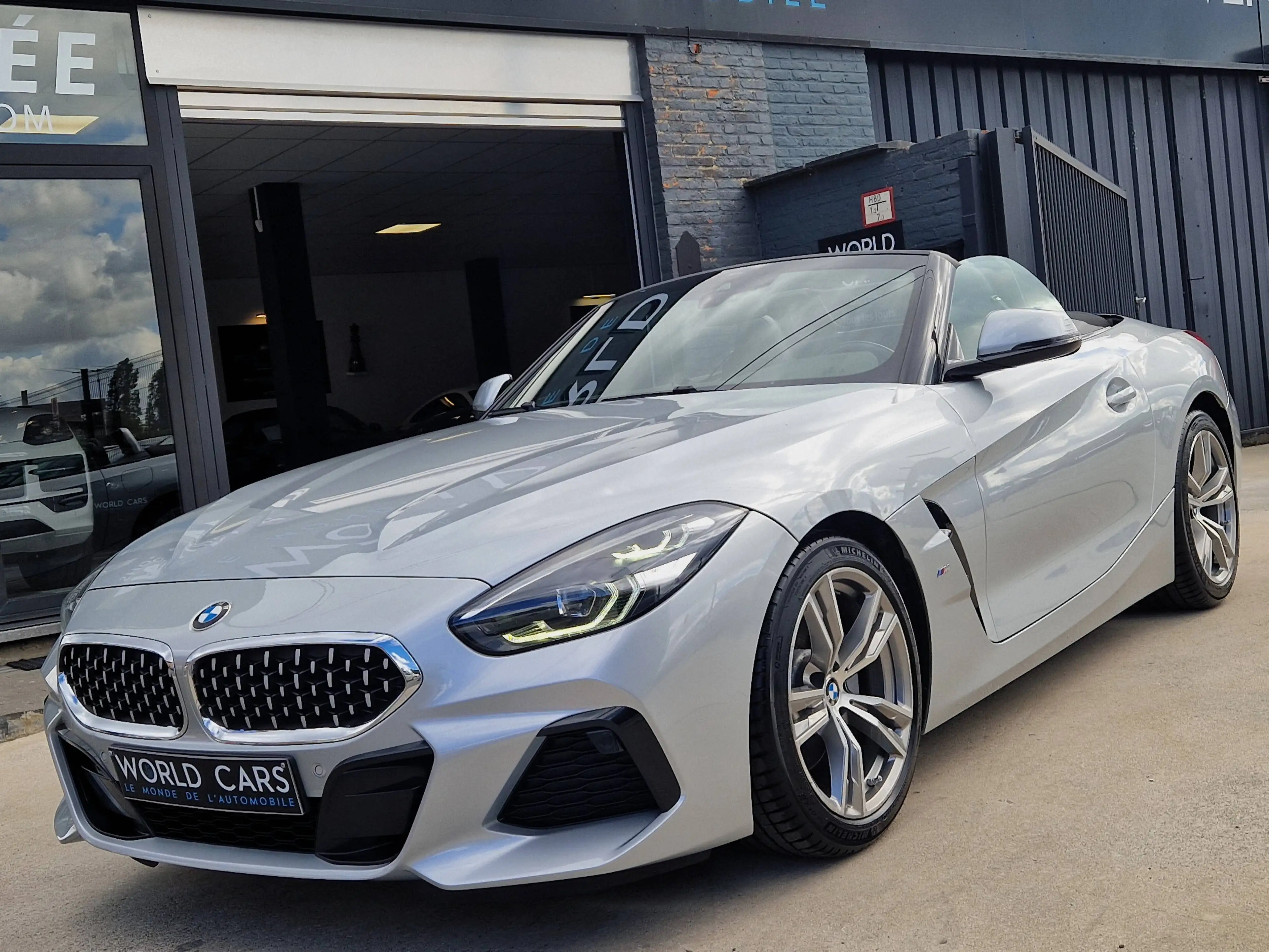 BMW Z4 2.0iAS PACK M - BOITE AUTO - FULL LED - ECLAIRAGE D AMBIANCE - HARMAN KARDON - APPLE CARPLAY/ANDROID