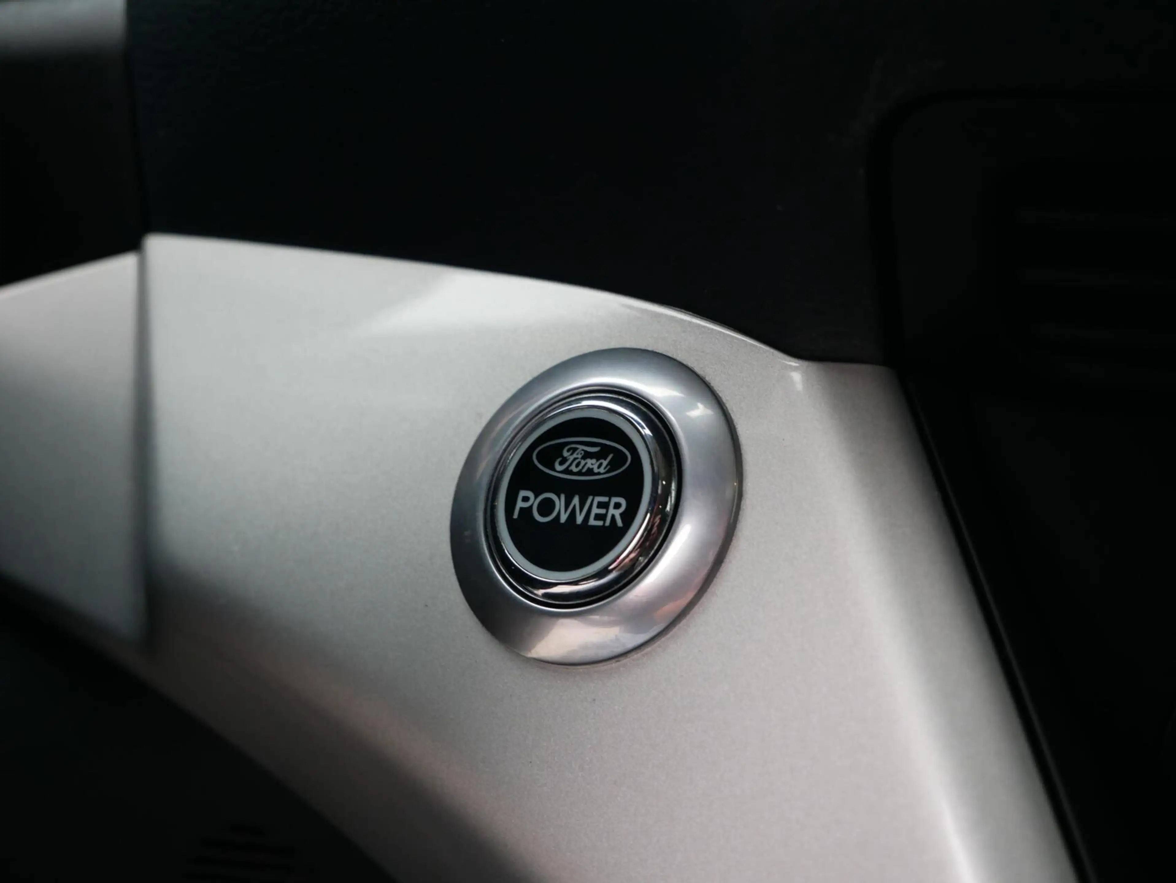 Ford C-Max 1.6 EcoBoost Lease Titanium Trekhaak| Dealer onder — photo 8