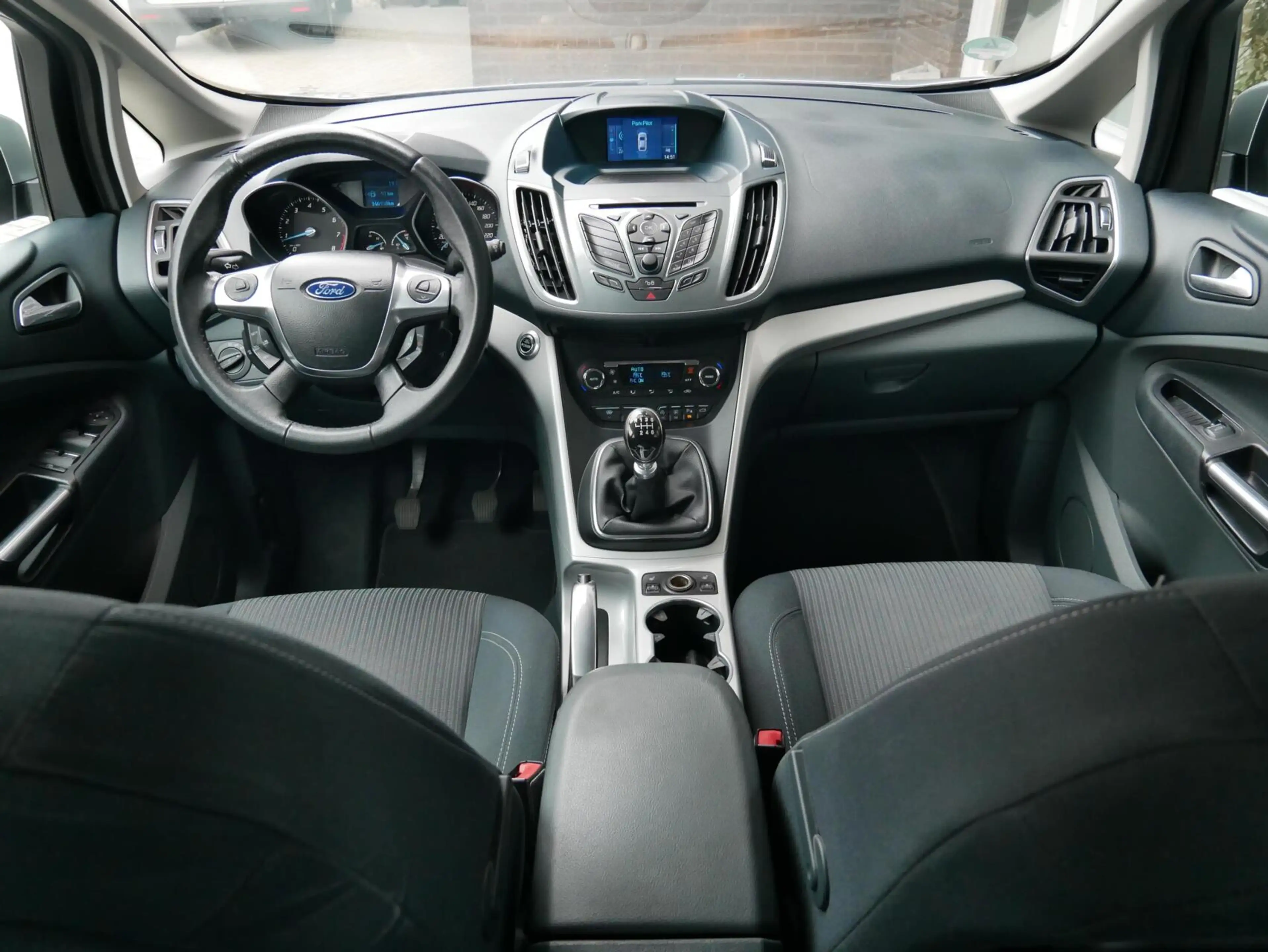 Ford C-Max 1.6 EcoBoost Lease Titanium Trekhaak| Dealer onder — photo 4