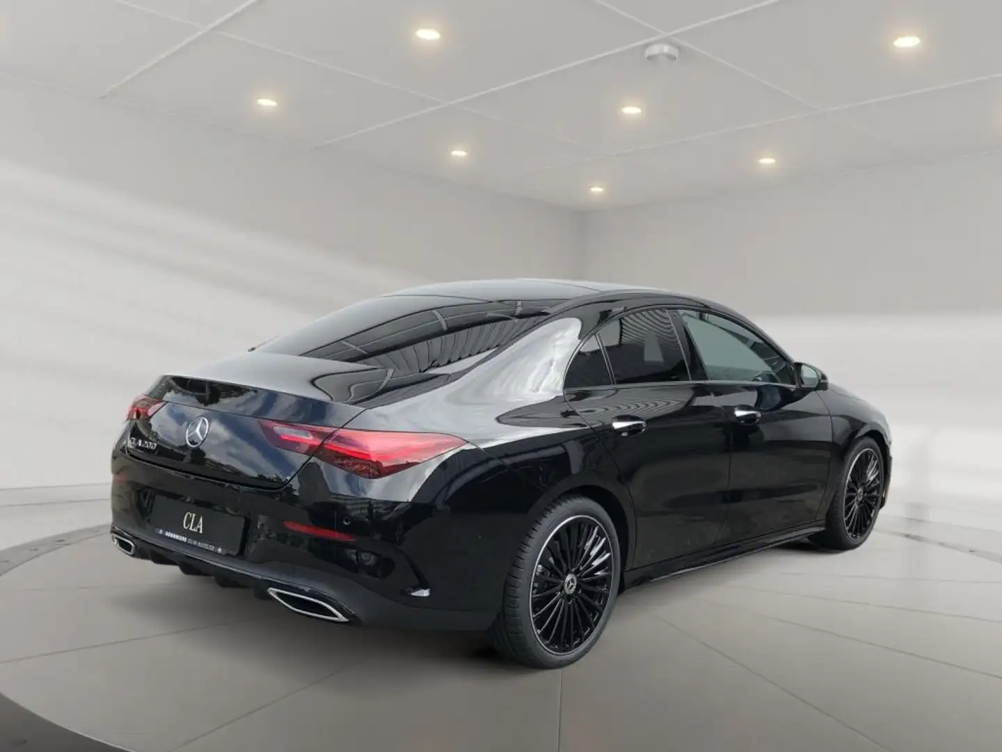 Mercedes-Benz CLA 200 Coupe +EditionAMG+19Z+Night+Pano+360° Negro - 2