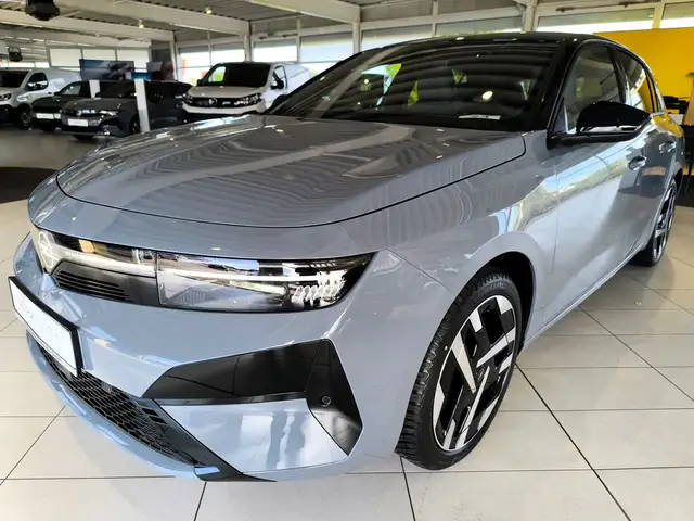 Opel Astra L Lim. 5-trg. Electric GS KLIMA SHZ LED
