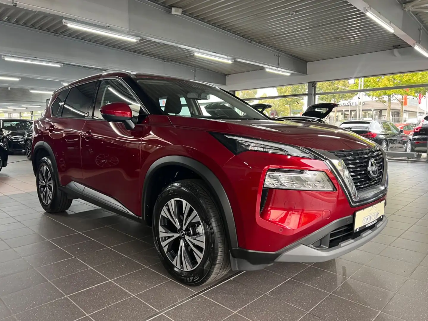 Nissan X-Trail 1.5 N-Connecta LED+Navi+Keyless+360°+ACC Rot - 2