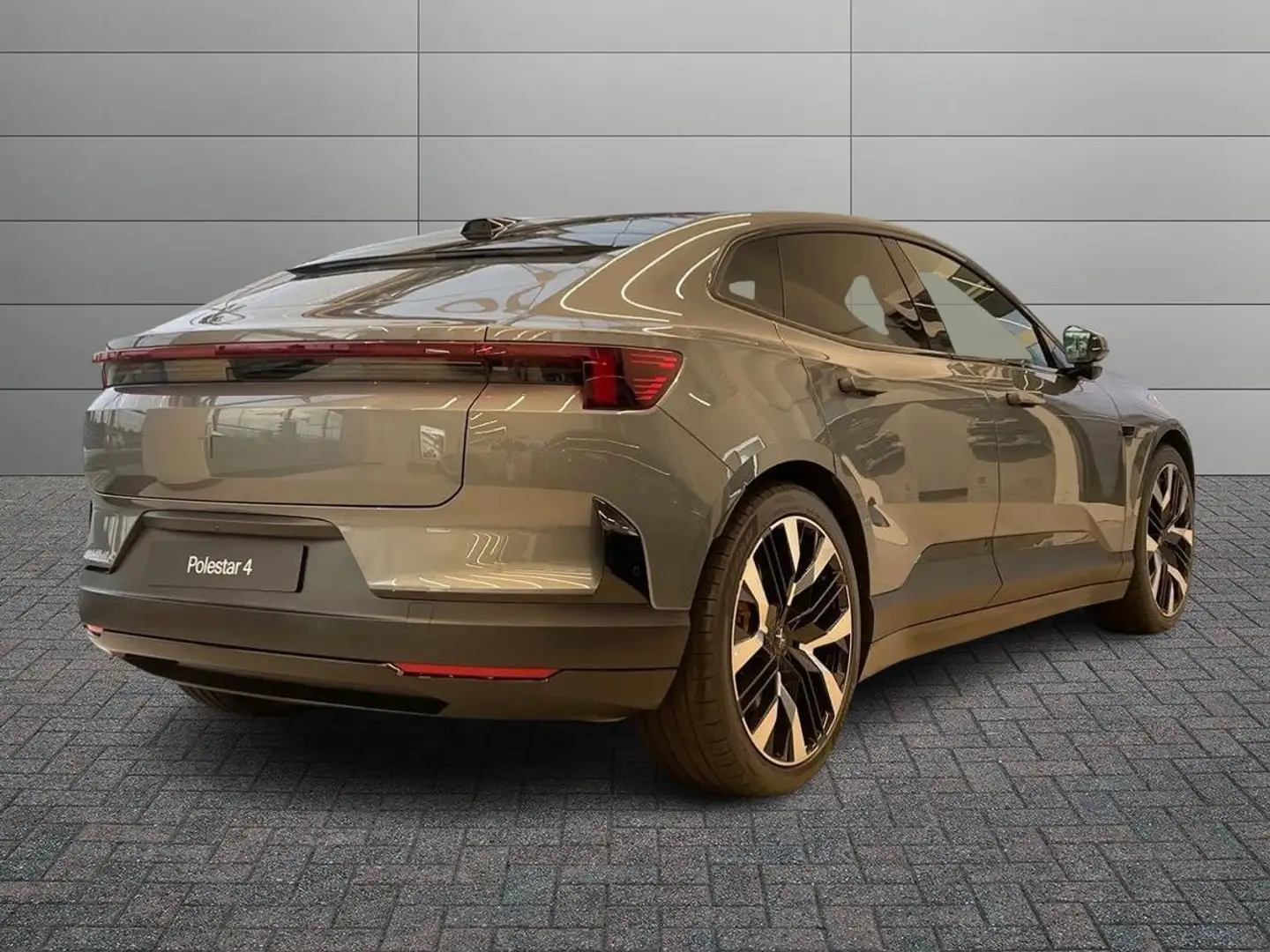 Polestar 4 Dual Motor Grau - 2