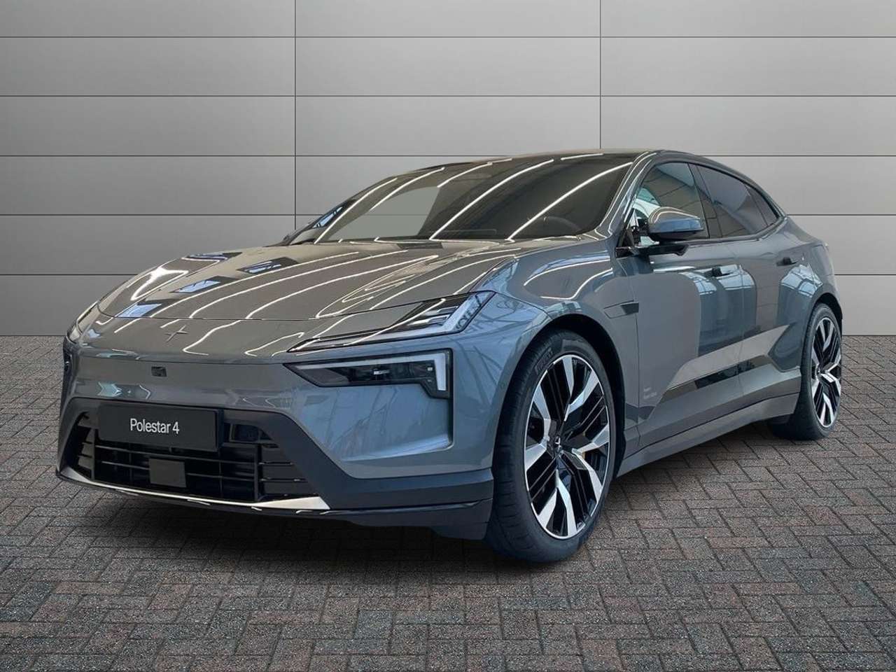 Polestar 4 Dual Motor