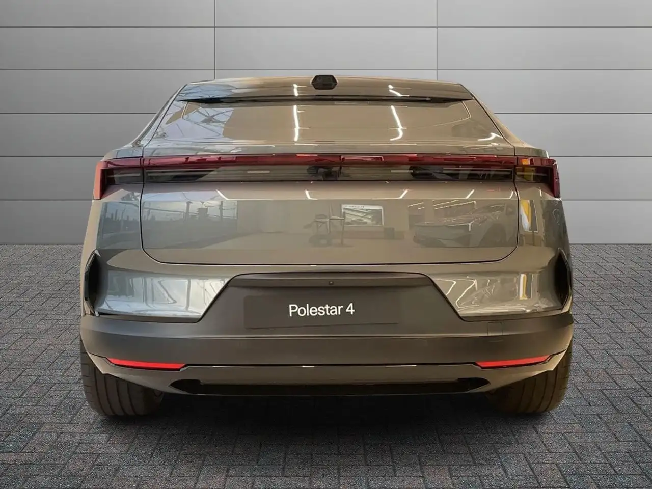 Polestar 4 2024