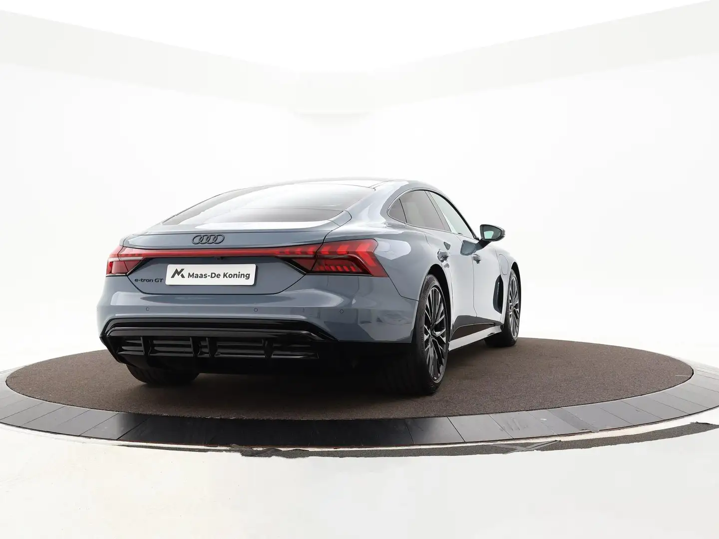 Audi e-tron GT quattro 503 PK · B&O Premium 3D · Elektr. voorst. Grijs - 2