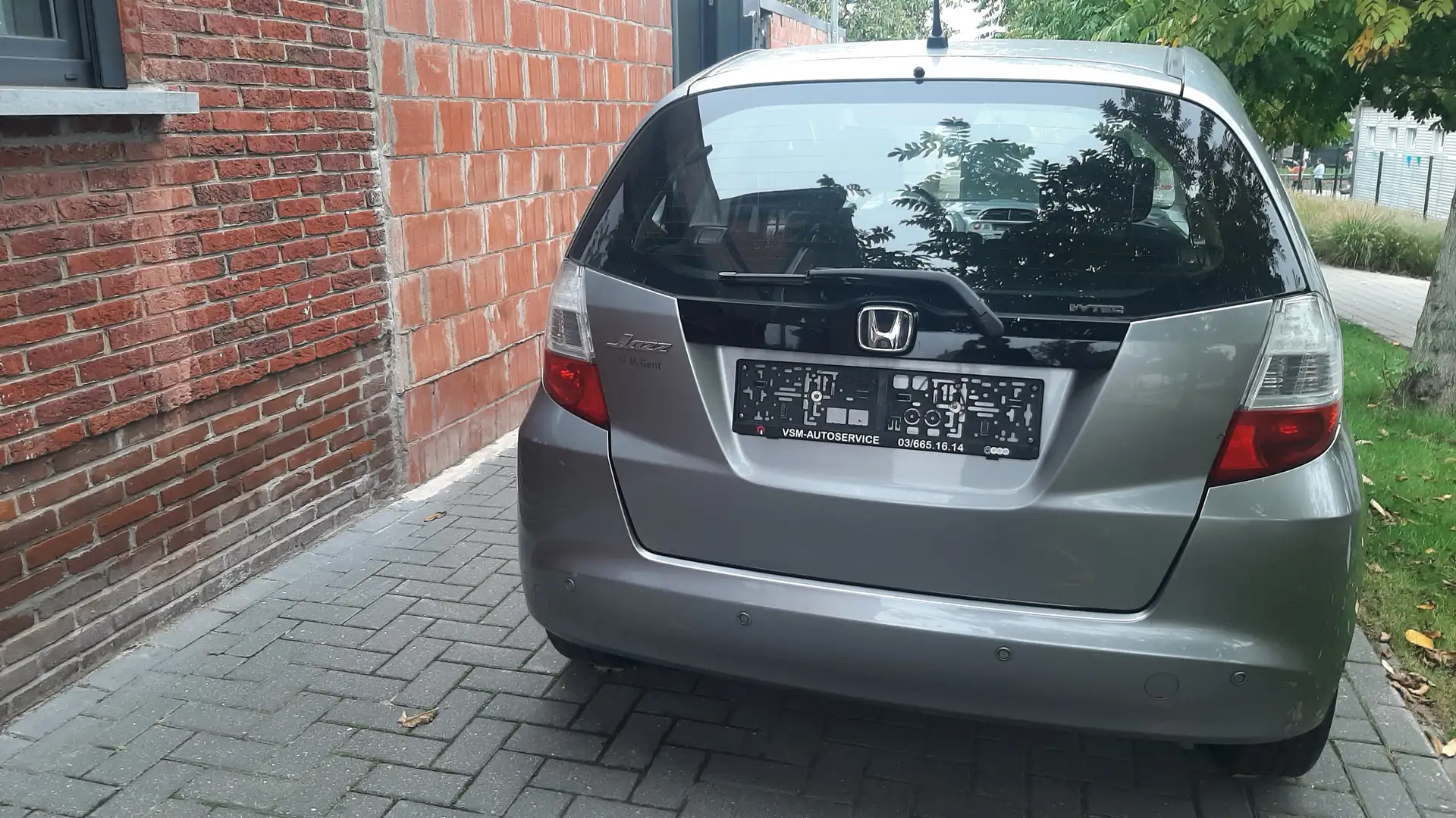 Honda Jazz Jazz 1.4 i-VTEC i-Shift Comfort Gris - 2