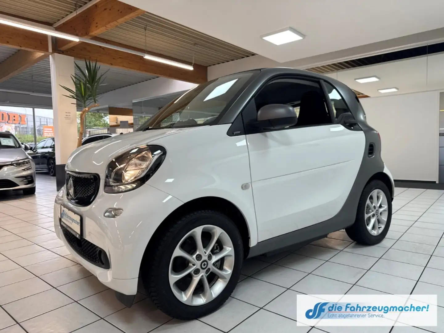 smart forTwo coupe electric drive EQ Navi Klimaautom Kom-paket Grau - 2