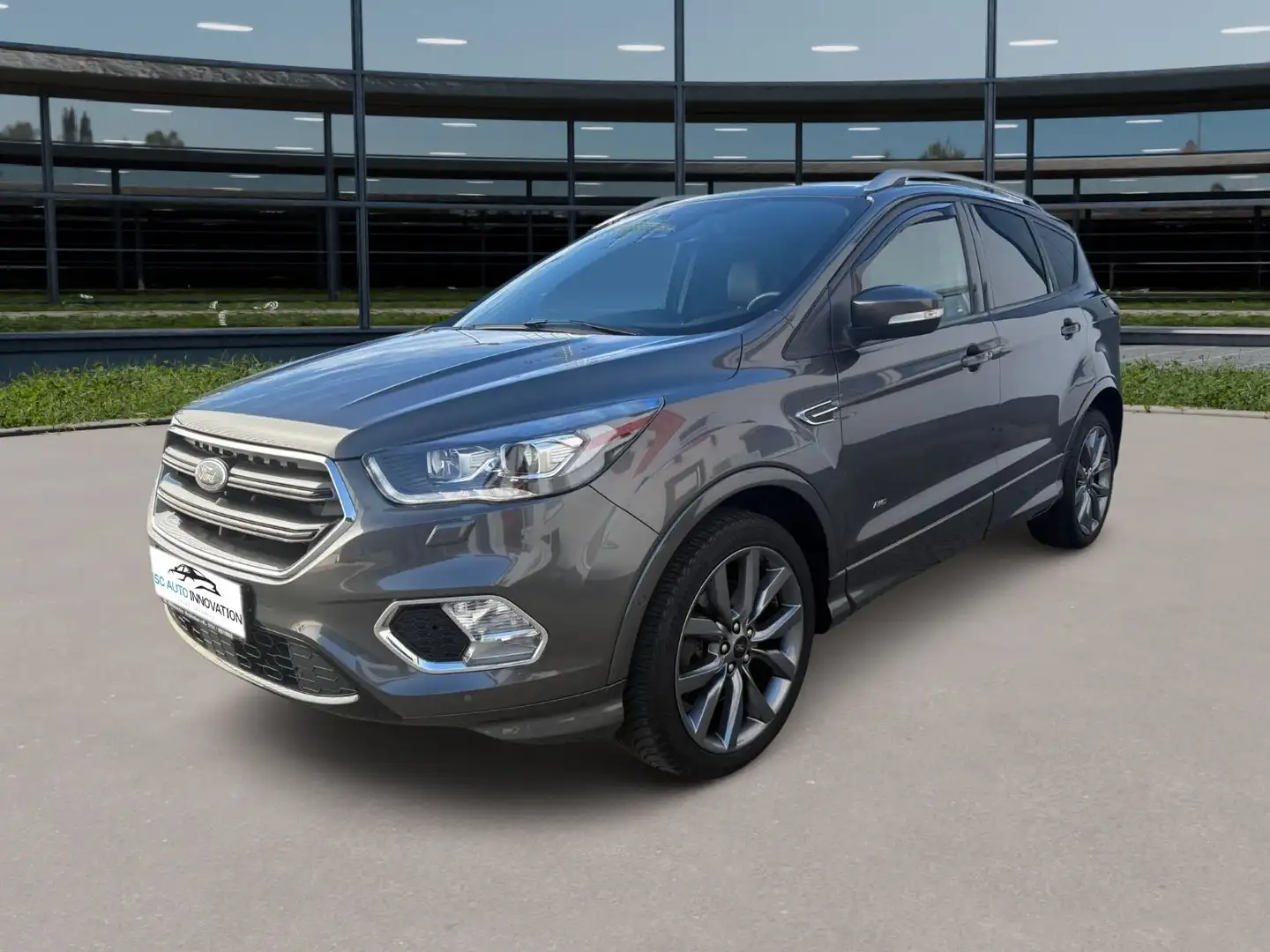 Ford Kuga 1.5 EcoBoost ST-Line 4x4 Automatik+Panorama Grau - 1