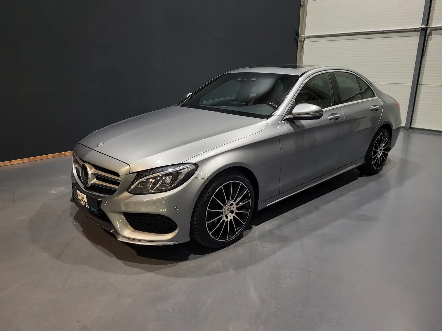 Mercedes-Benz C 250 d 4Matic AMG *TOP Ausstattung* Grau - 1