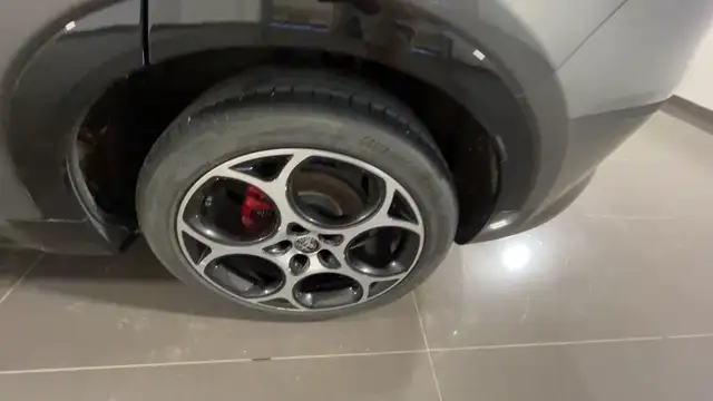 Alfa Romeo Tonale view 9