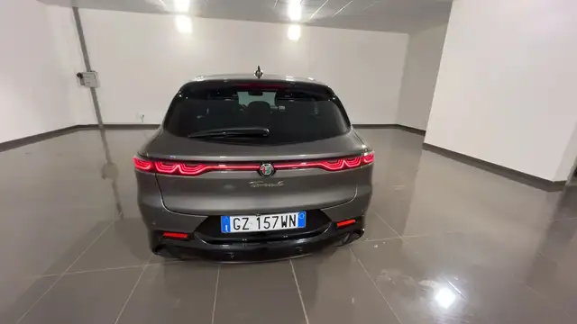 Alfa Romeo Tonale view 7