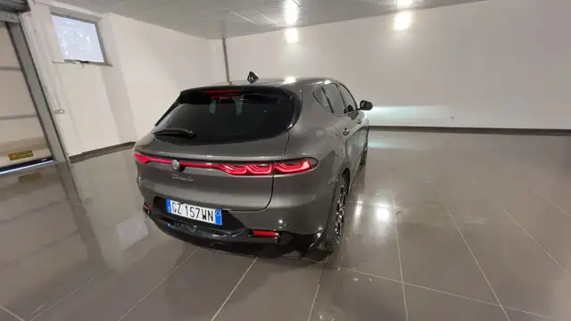 Alfa Romeo Tonale view 6