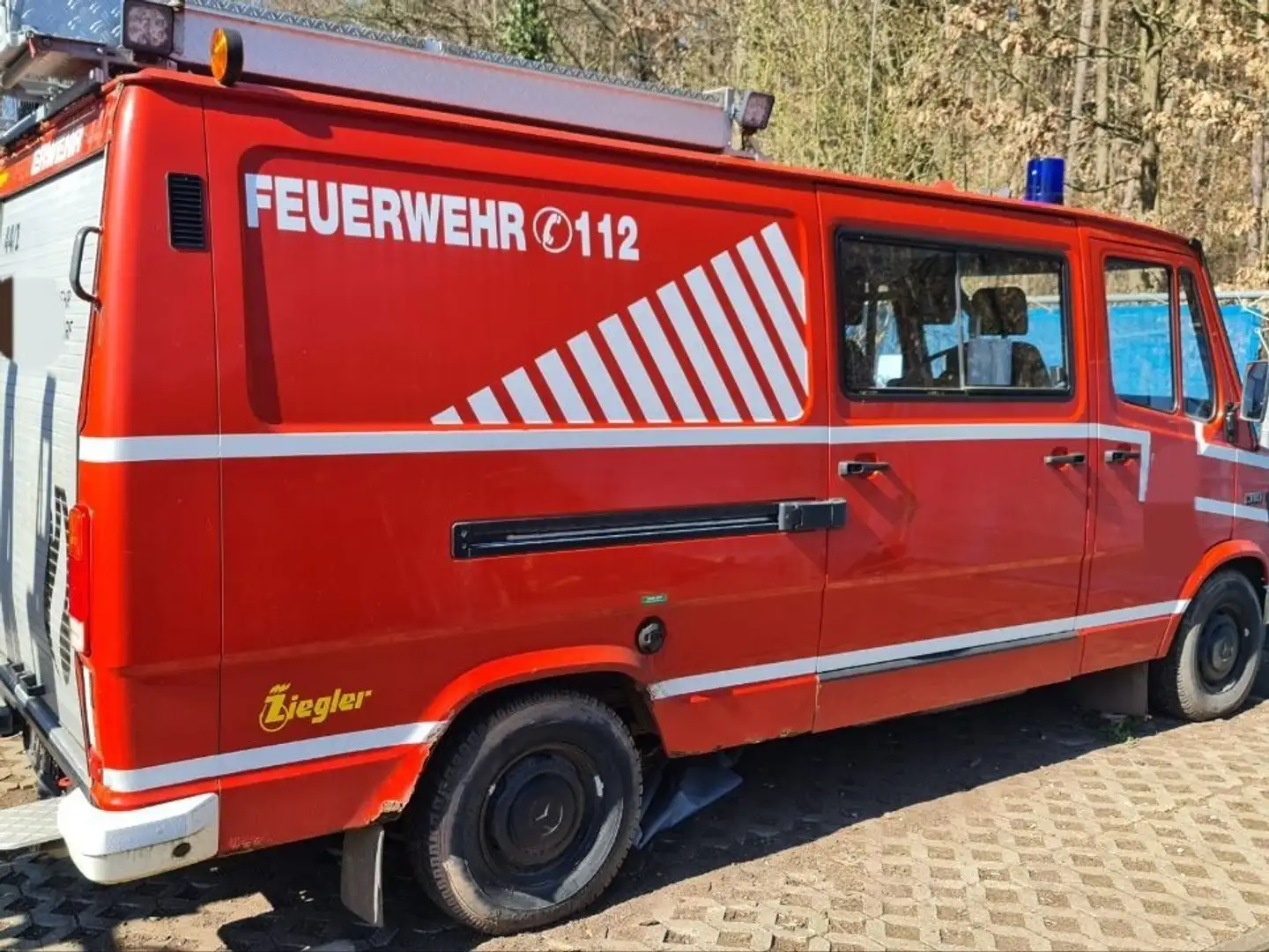 Mercedes-Benz T1 310 602.011 Rot - 1