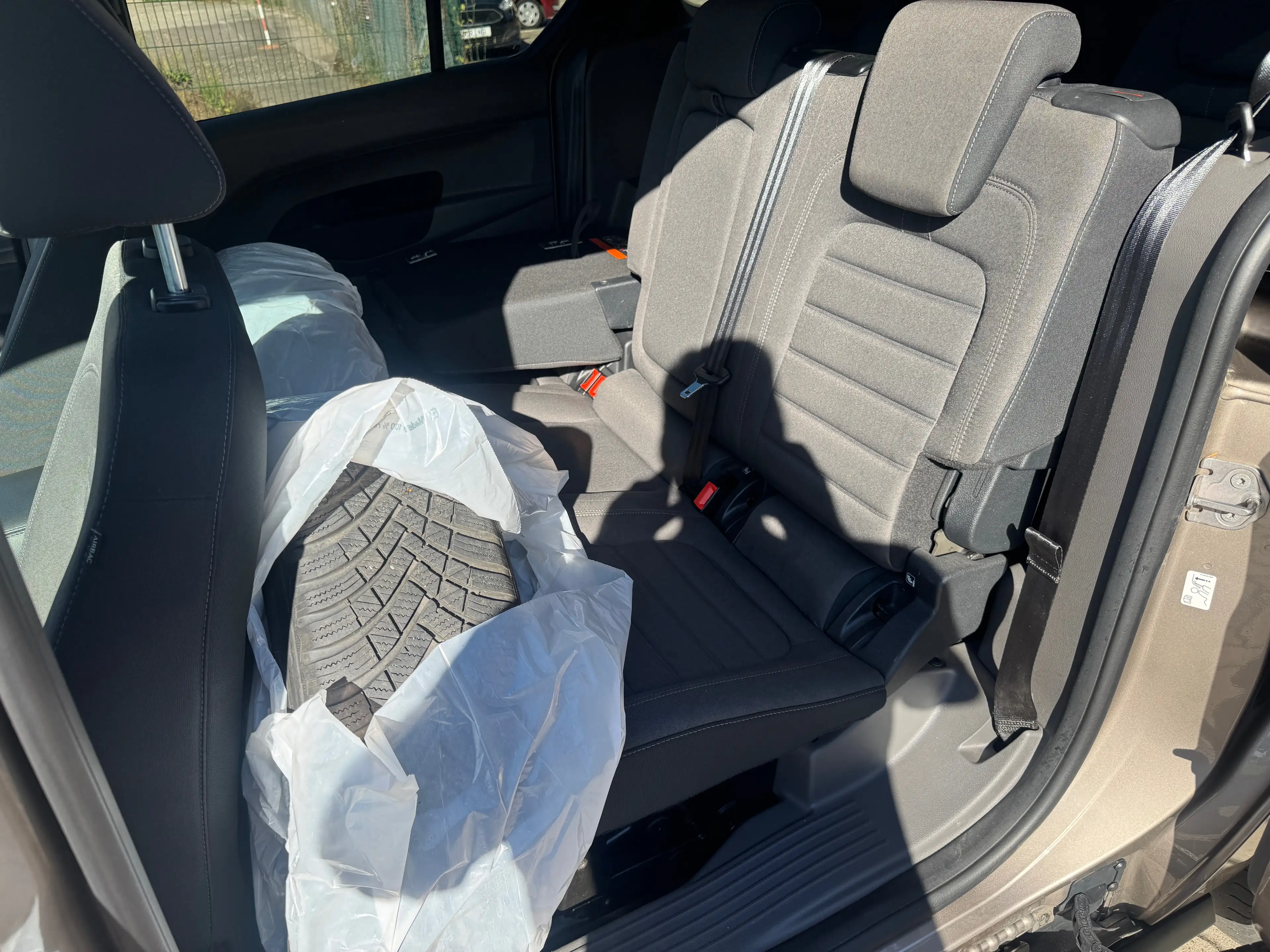 Ford Tourneo Connect Titanium 7 Sitze PDC Dach Lang Grand Connect Navi Kamera Sitzheizung — photo 13