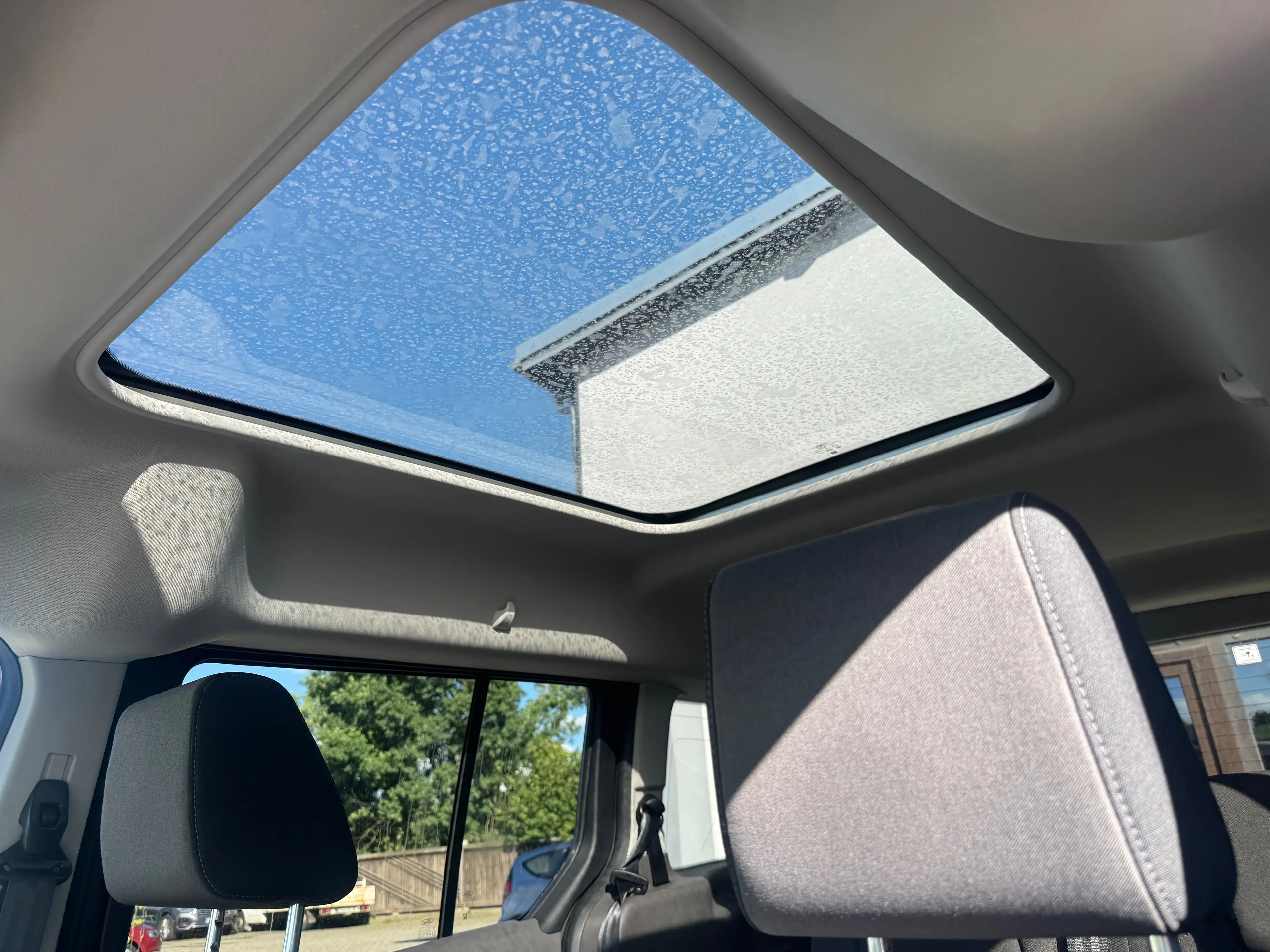 Ford Tourneo Connect Titanium 7 Sitze PDC Dach Lang Grand Connect Navi Kamera Sitzheizung — photo 14