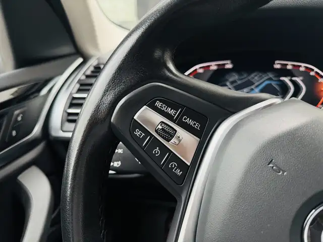 BMW X3 view 14