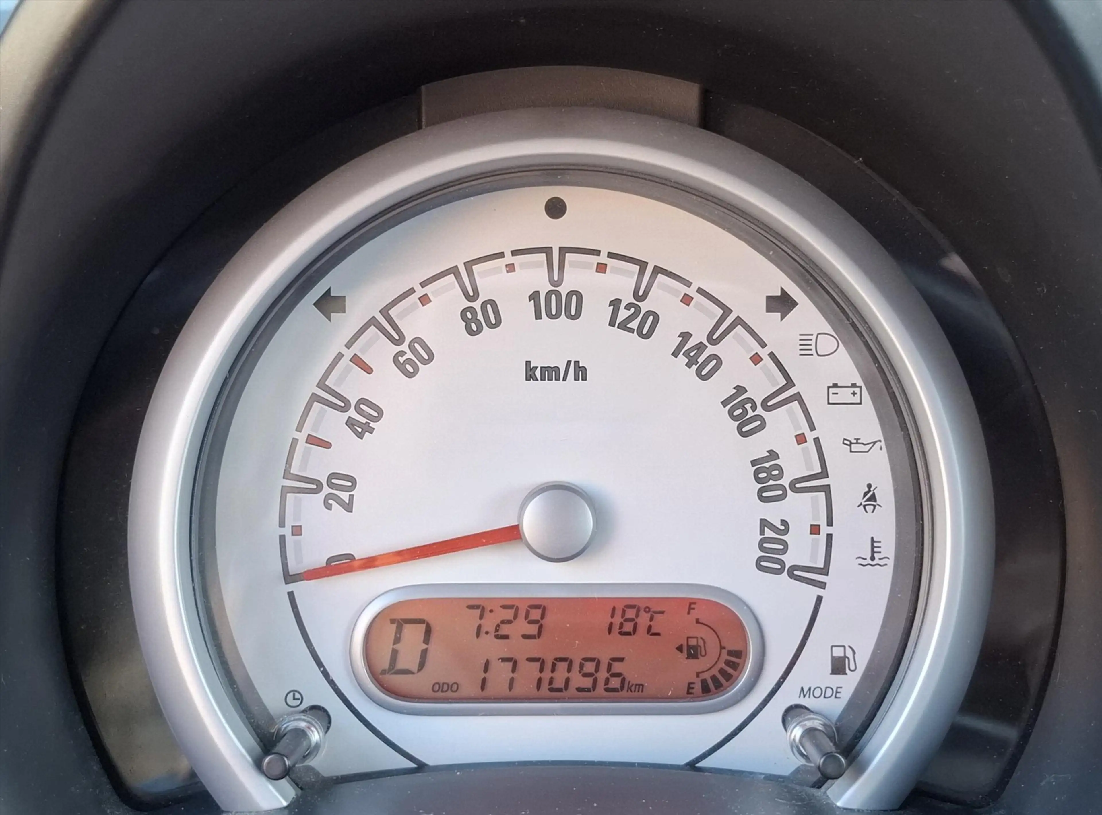 Opel Agila 1.2 16V 94pk Automaat. Edition Airco/Camera — photo 15