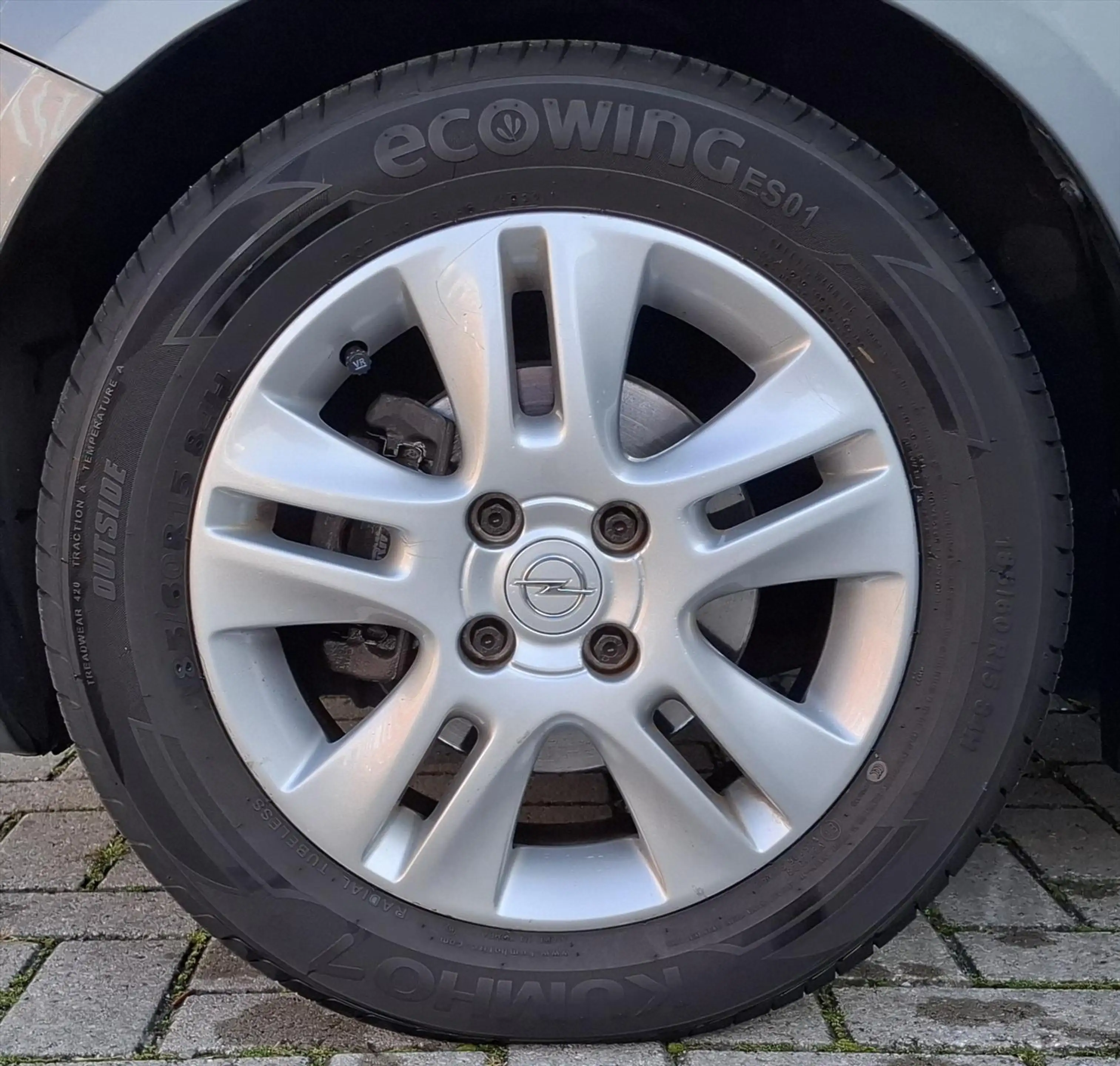 Opel Agila 1.2 16V 94pk Automaat. Edition Airco/Camera — photo 27