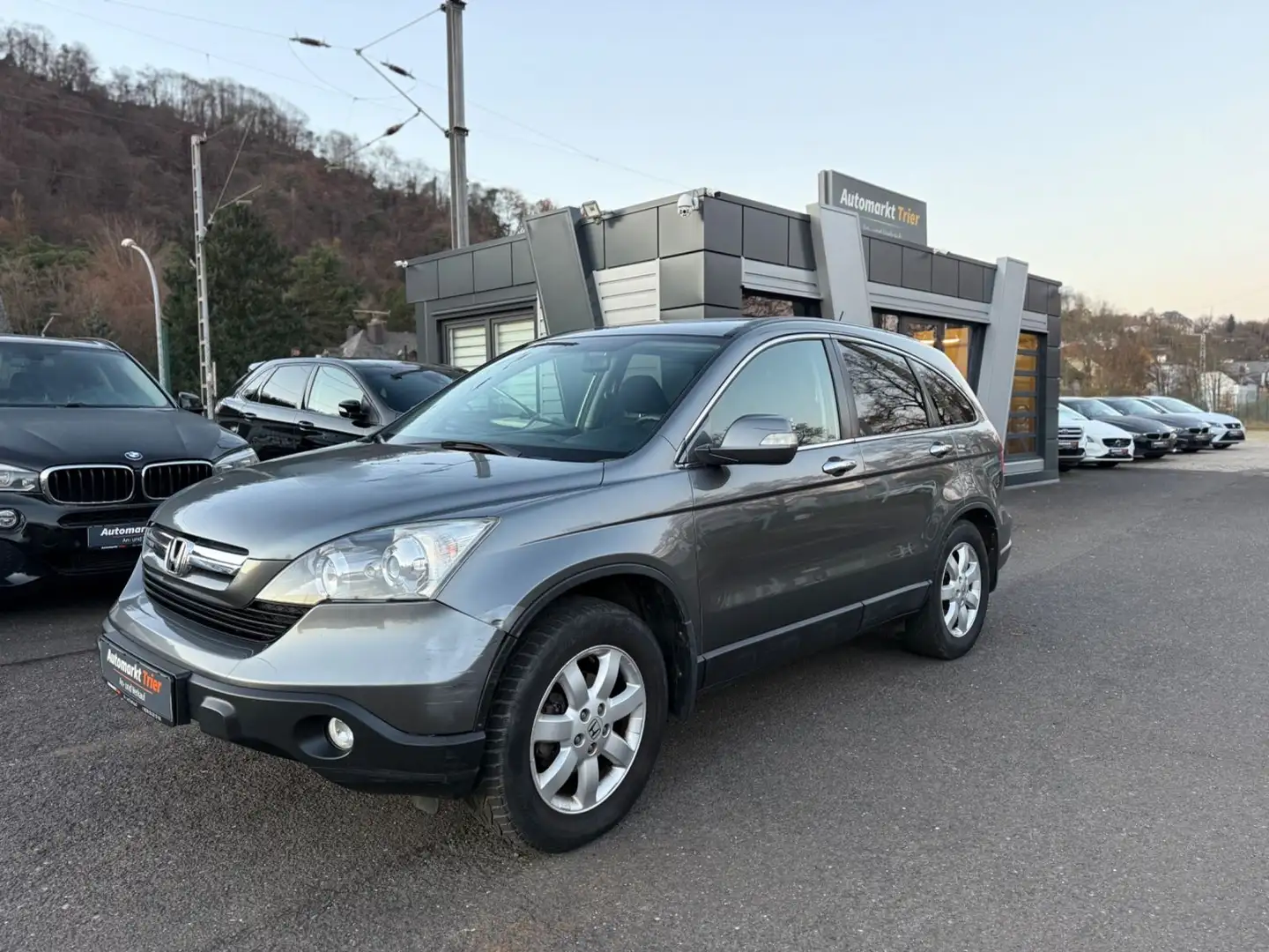 Honda CR-V Comfort! TÜV bis 11.2026! AHK! Allrad! Gris - 1