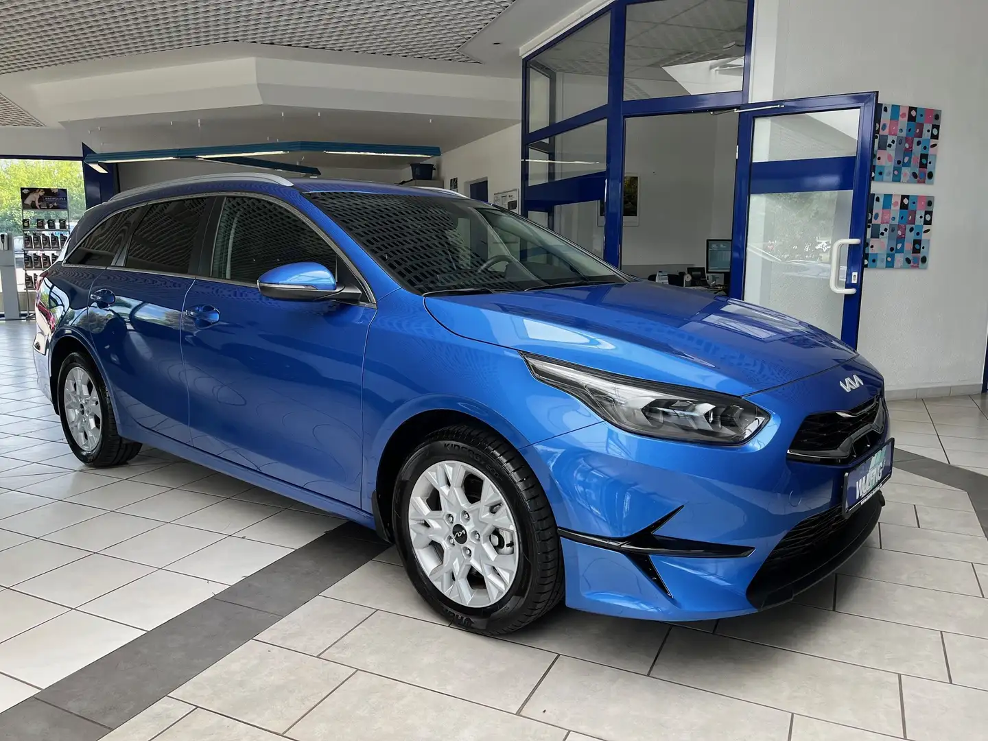 Kia Ceed SW / cee'd SW 1.5 T-GDI DCT Vision+LED+Navi Bleu - 1