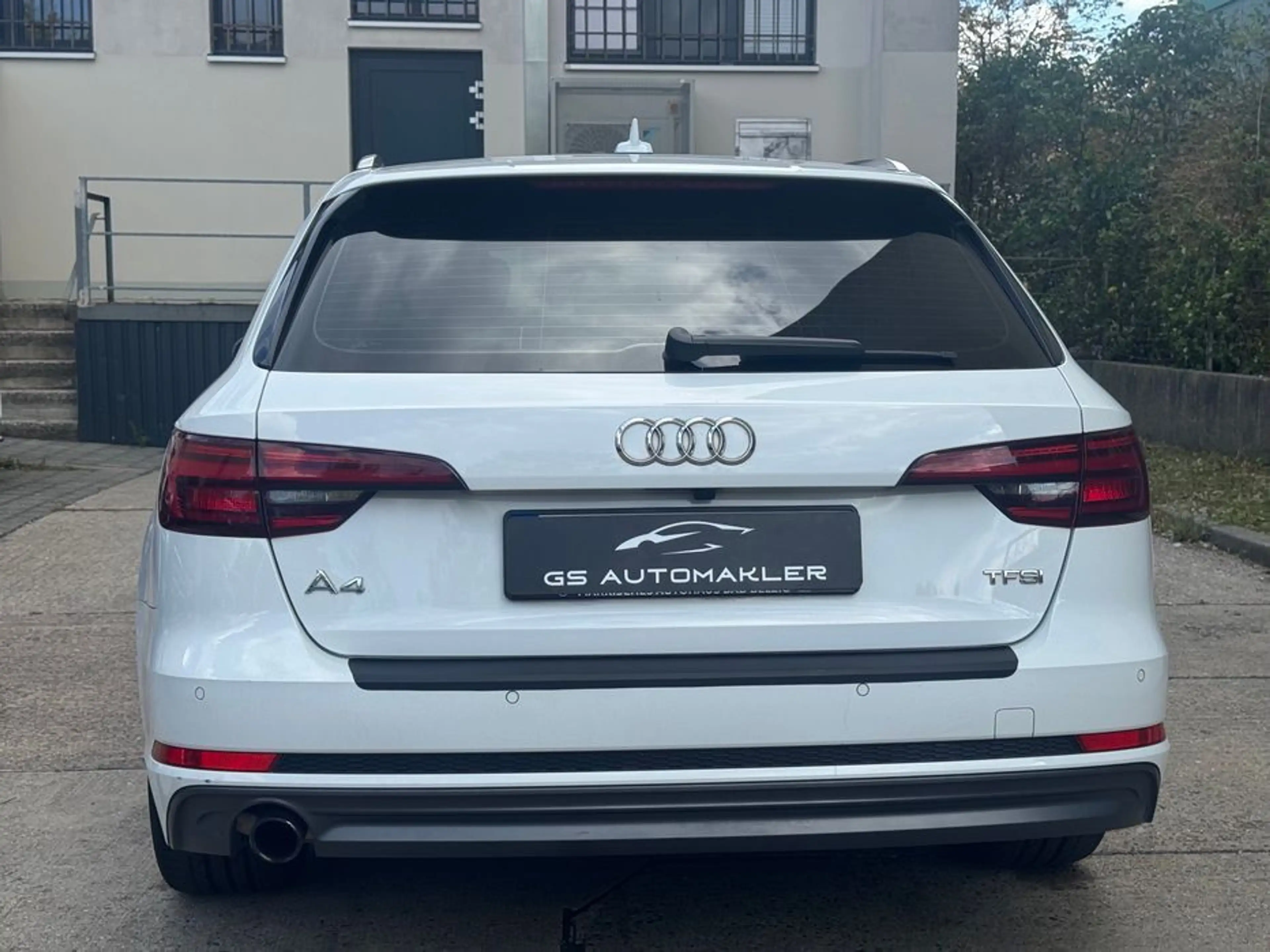 Audi A4 Avant sport S-Line Pano Schiebedach R-Kamera — photo 7