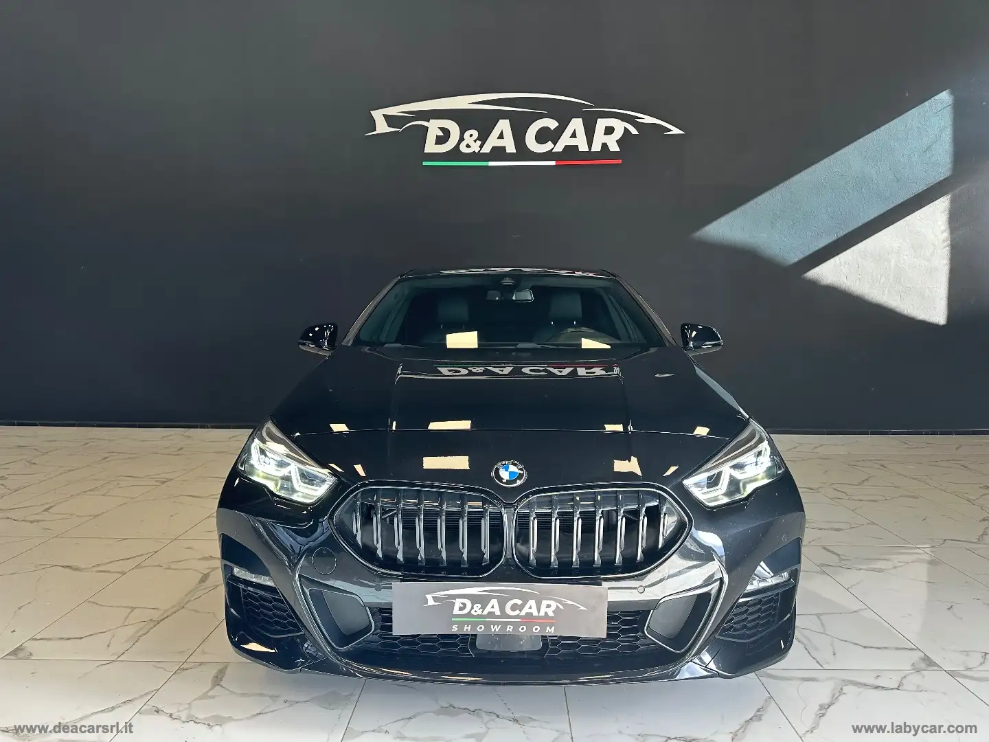 BMW 218 218i GRAN COUPÈ M-SPORT Zwart - 2
