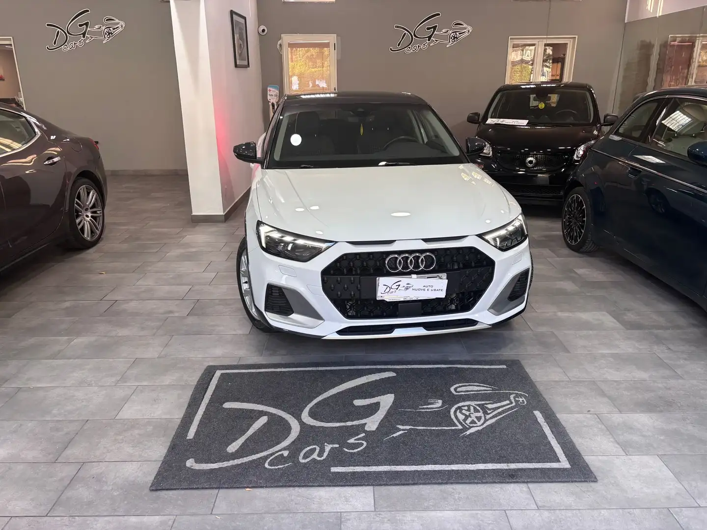 Audi A1 30TFSI S-TRONIC RETRO-CLIMA - 1