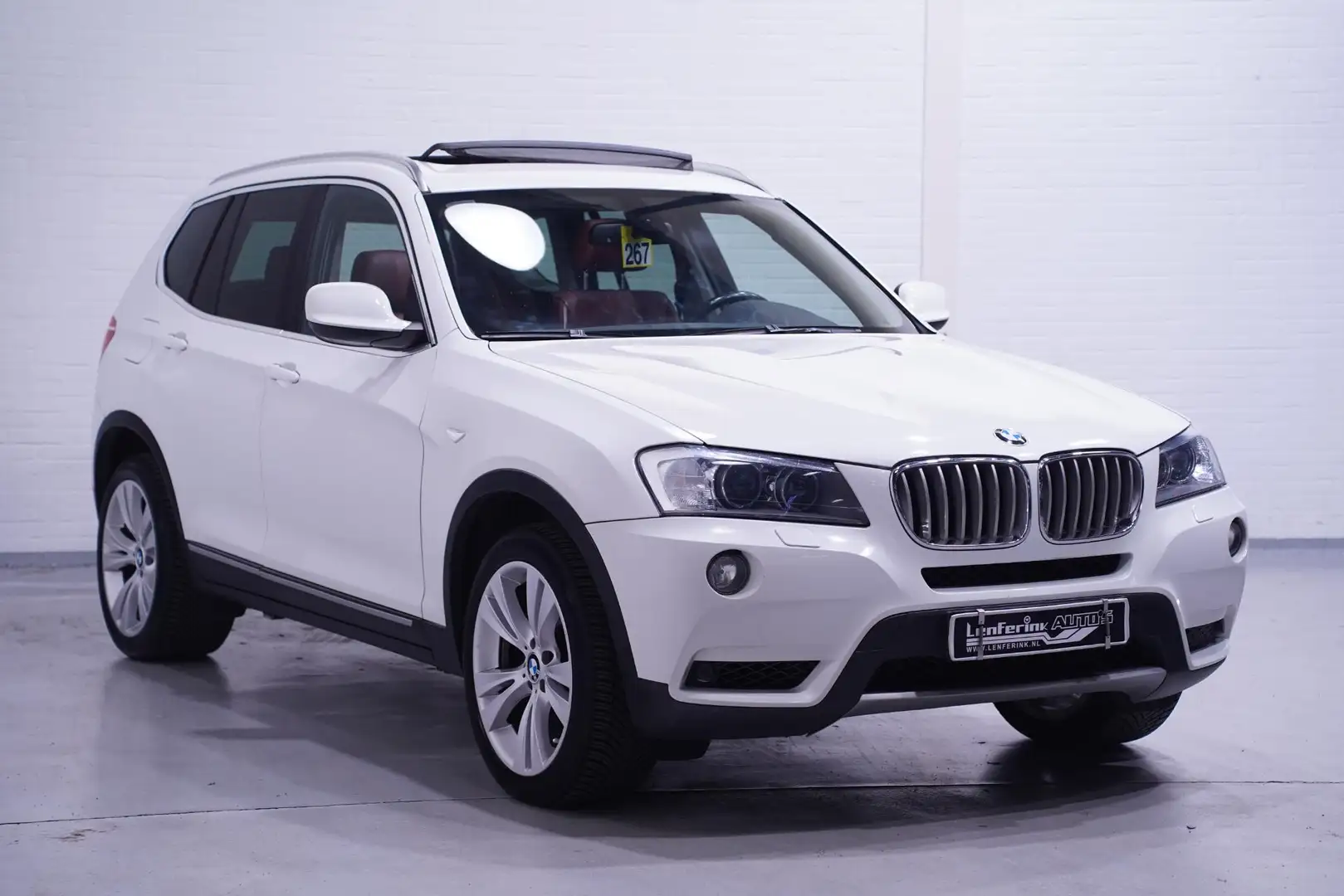 BMW X3 xDrive35i Panodak Navi Leder PDC Memory Sportstoel Wit - 2