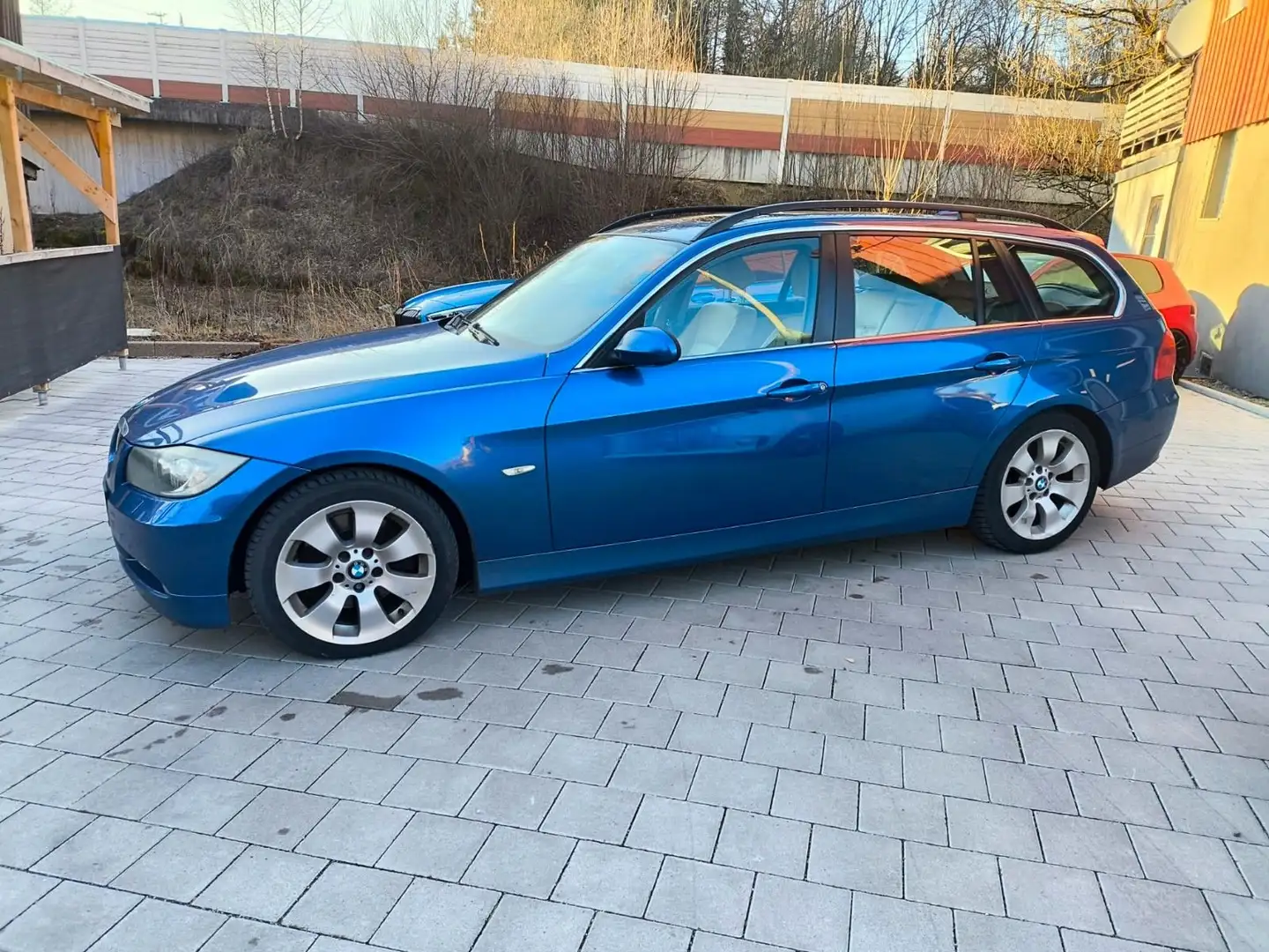 BMW 325 325d Touring Azul - 2