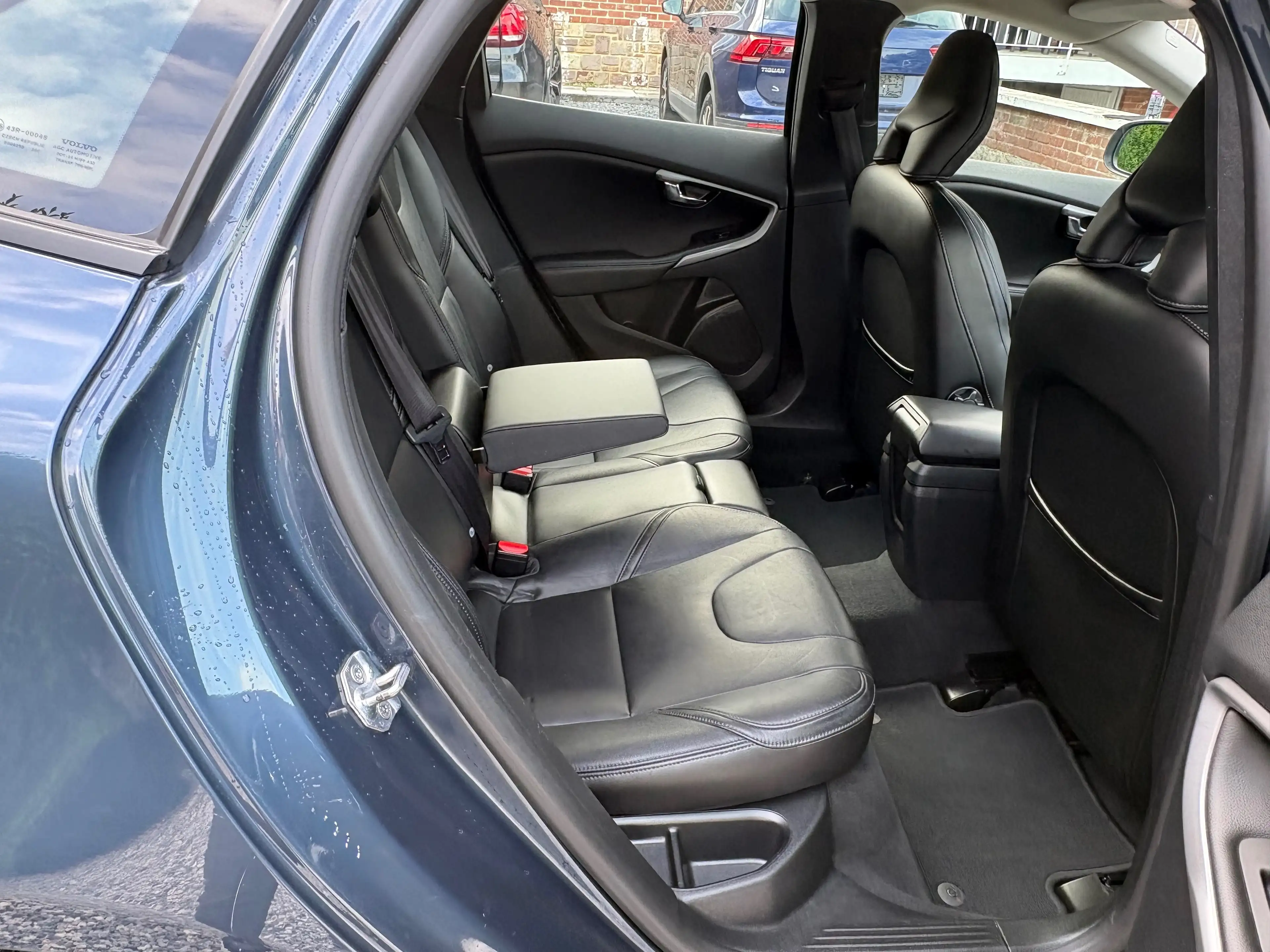 Volvo V40 Facelift-2.0d-88kw-Euro6b-Cuir-Led-Gps-Cruise Control-Attache Remorque...Garantie 12mois! — photo 14