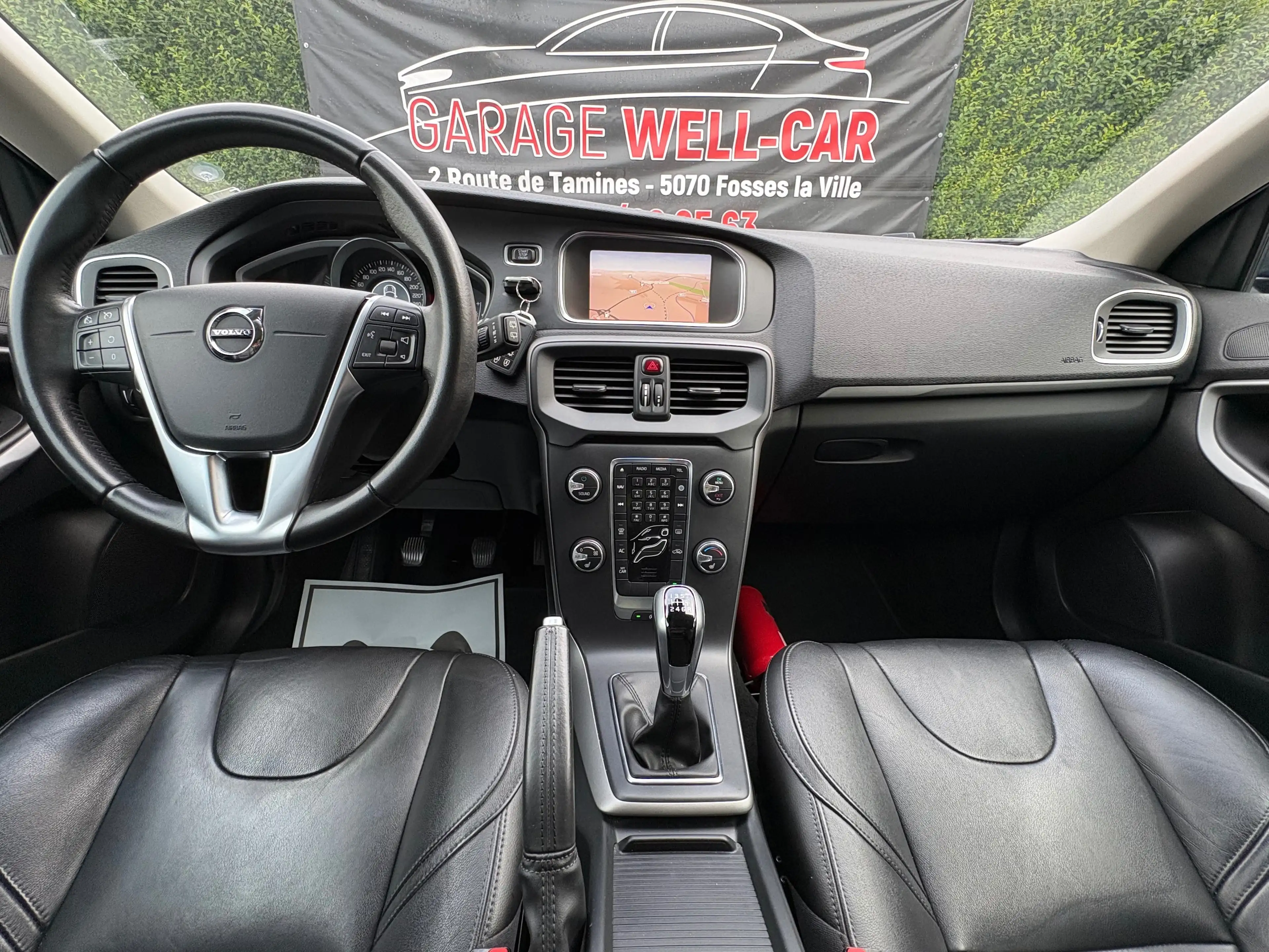 Volvo V40 Facelift-2.0d-88kw-Euro6b-Cuir-Led-Gps-Cruise Control-Attache Remorque...Garantie 12mois! — photo 2