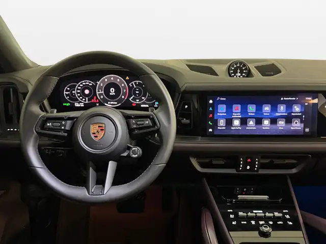 Porsche Cayenne view 12