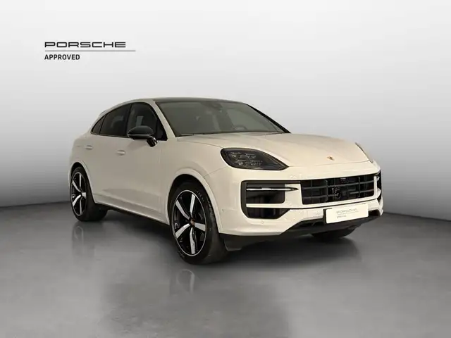 Porsche Cayenne view 7