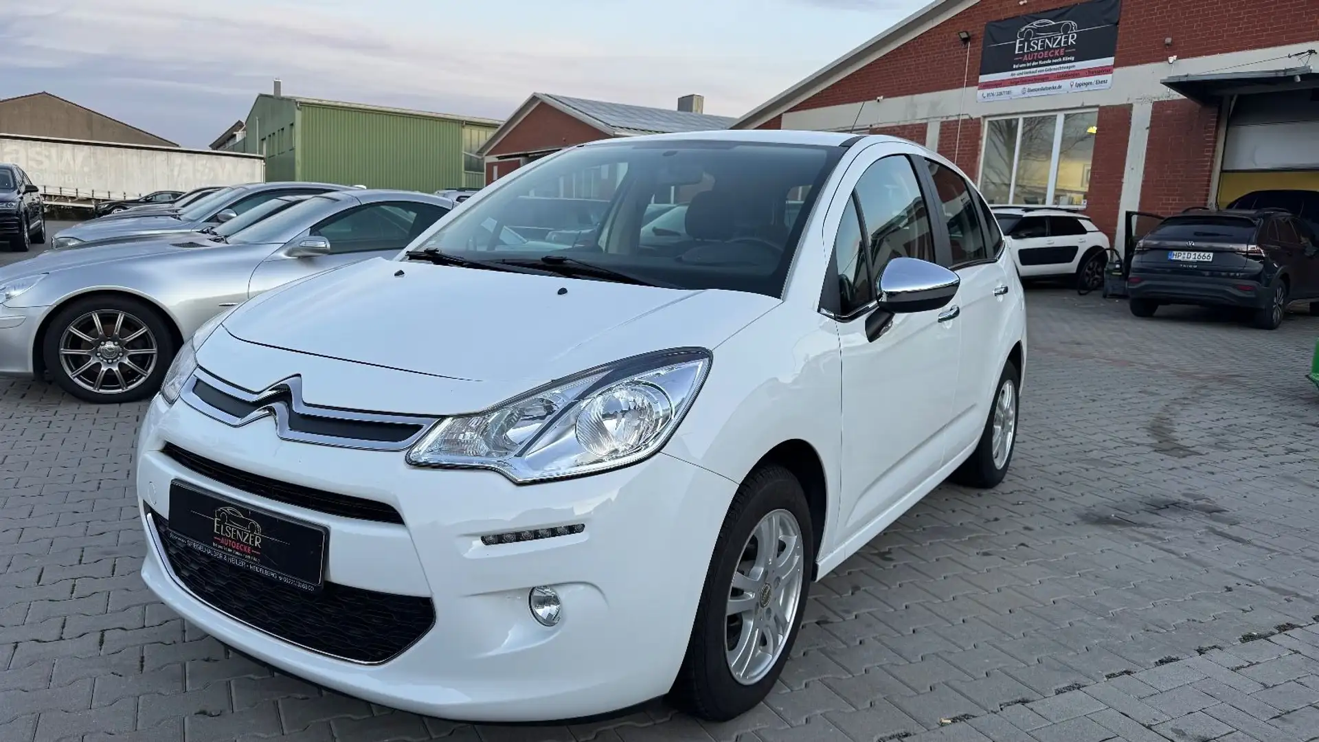 Citroen C3 Selection# sehr wenig km#Scheckheft#Top# Weiß - 2
