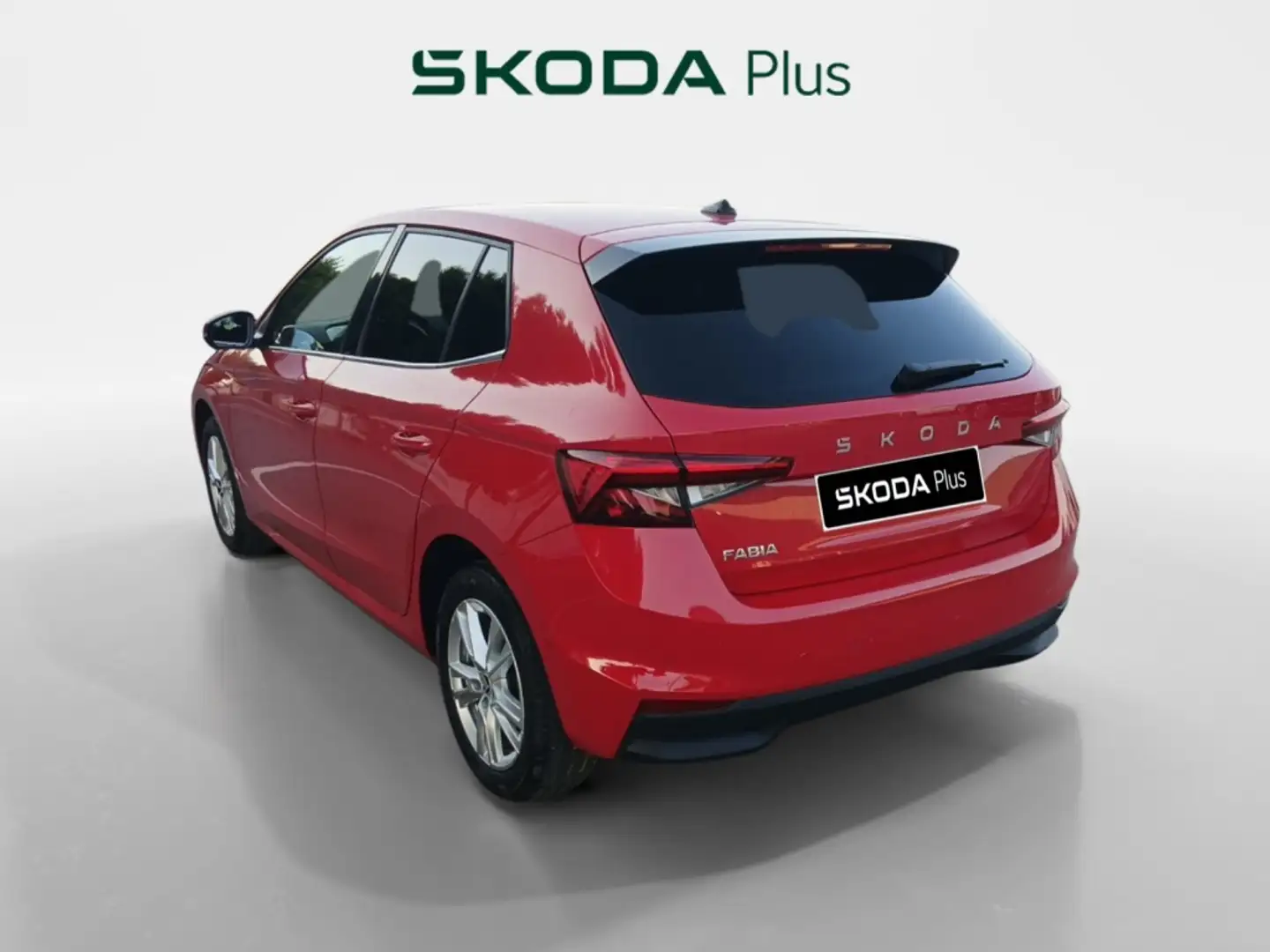 Skoda Fabia BERLINA CON PORTON 1.0 MPI SELECTION 80 5P Rood - 2