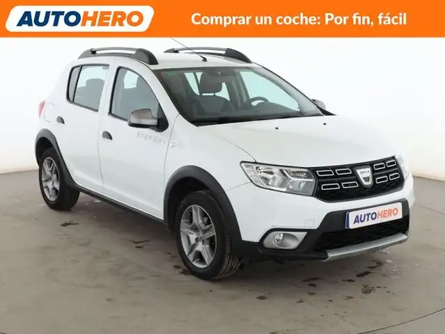 Dacia Sandero view 8