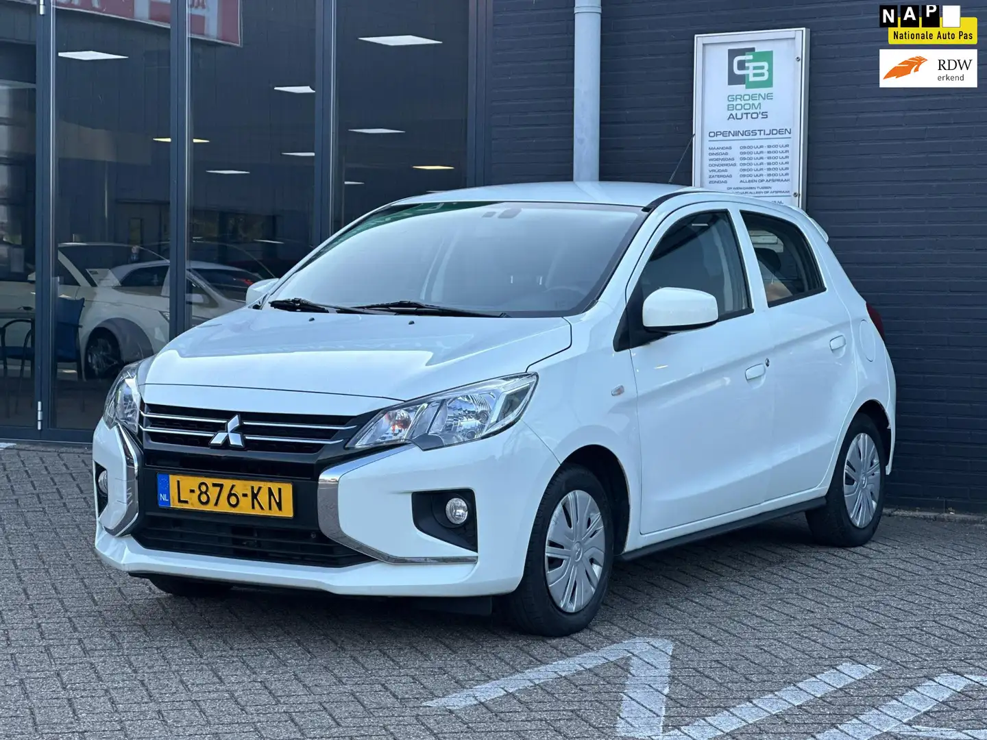 Mitsubishi Space Star 1.2 Cool+ / AIRCO / 5-DRS/NETTE STAAT!! Weiß - 1