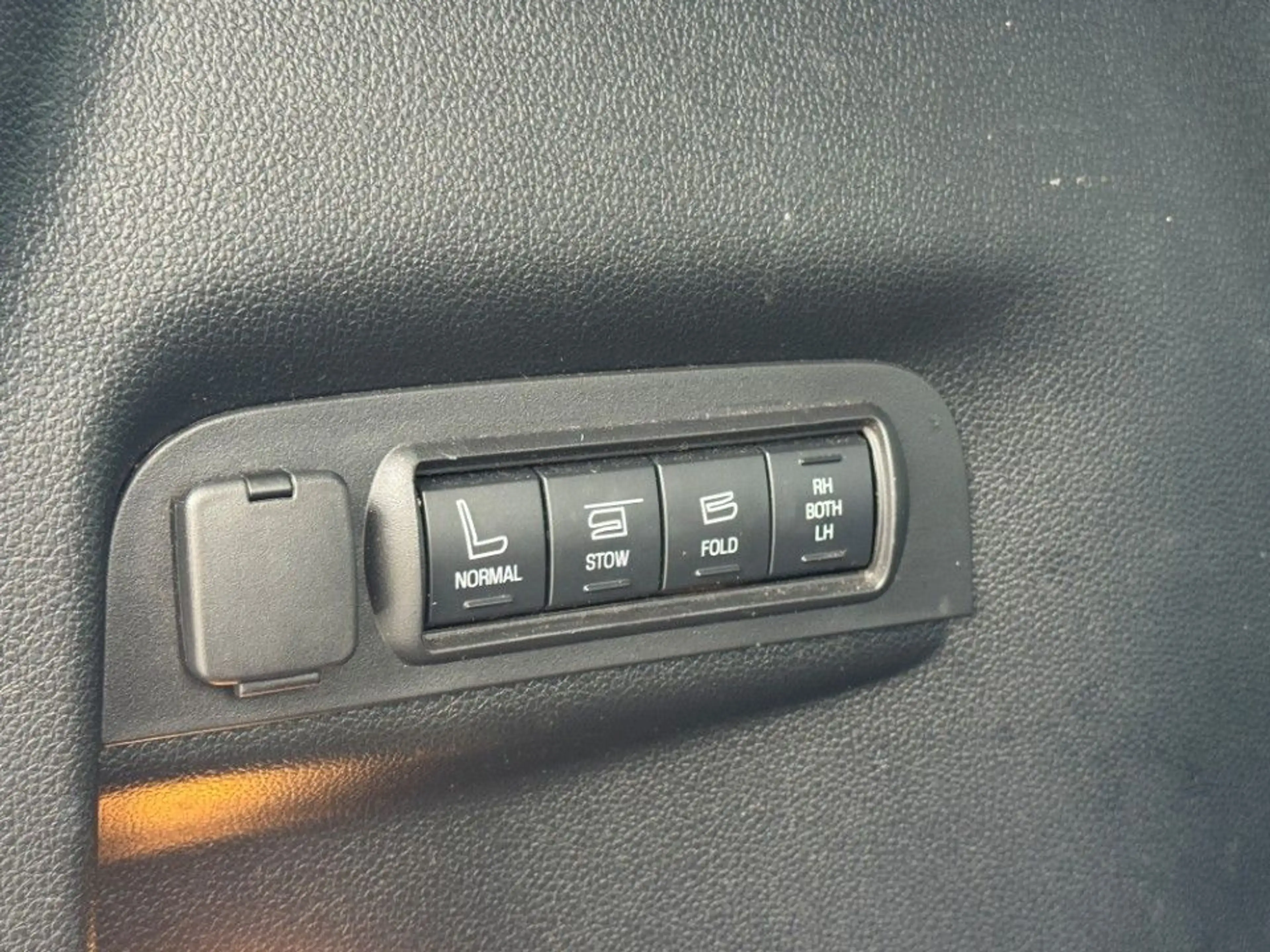 Ford Explorer 3.5 Ecoboost 4x4 Sport Leder PDC — photo 16