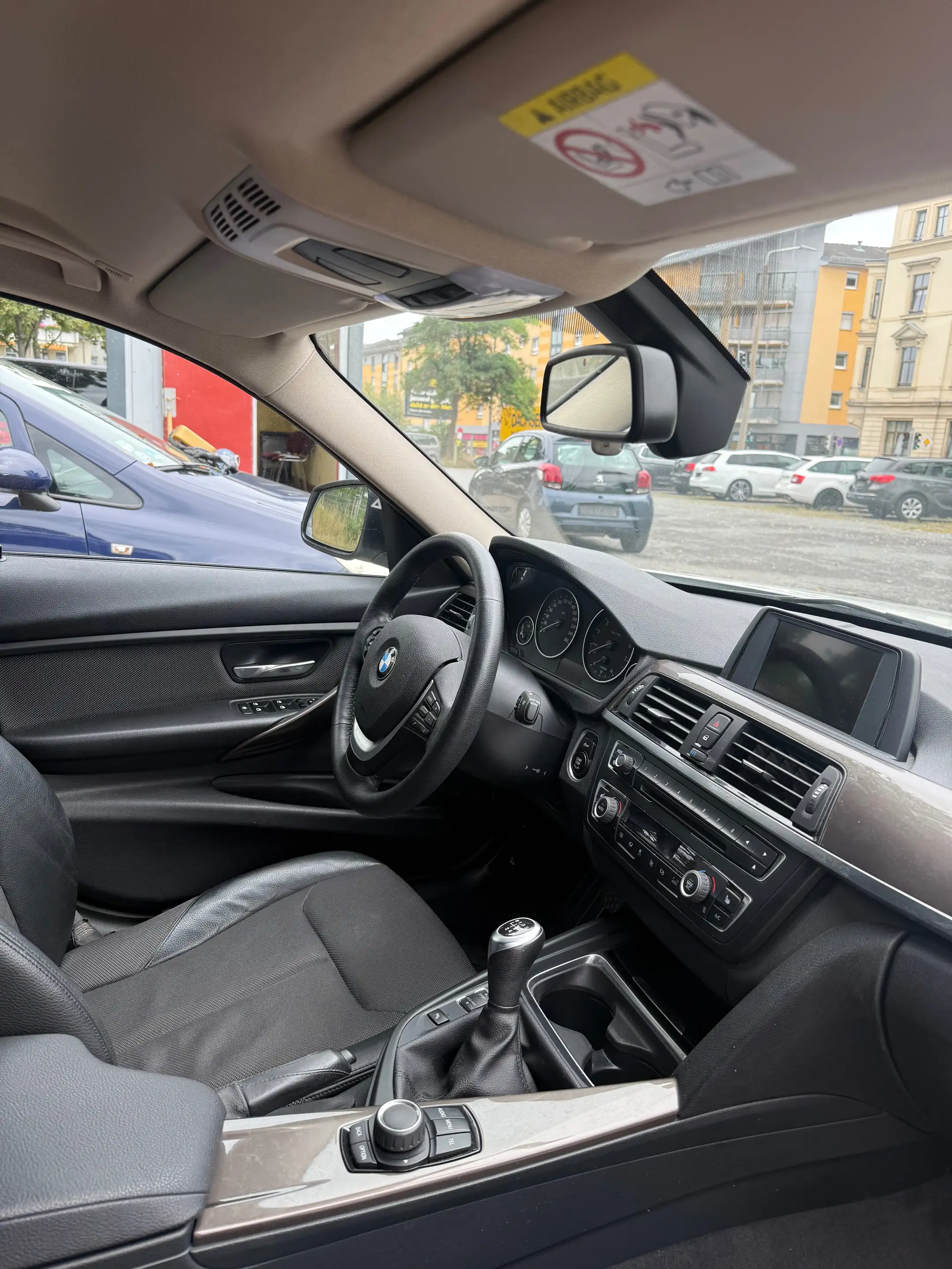 BMW 316 Touring — photo 15