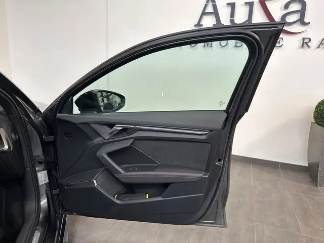 Audi RS3 view 7