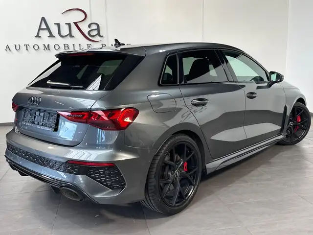 Audi RS3 view 4