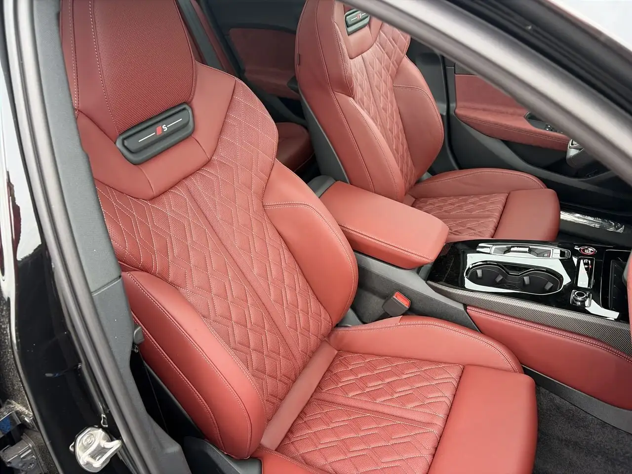 Audi S5 снимка Audi S5