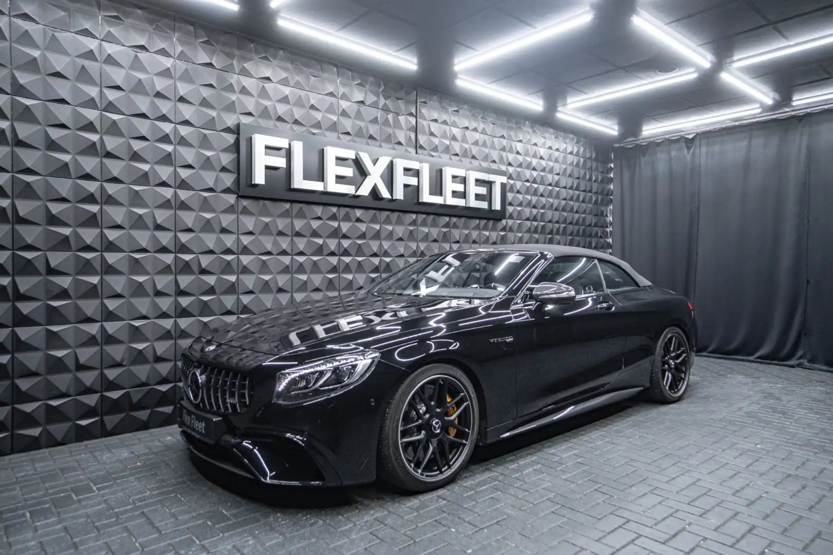 Mercedes-Benz S 63 AMG *Facelift*Swarowsik* DEUTSCH* Noir - 2