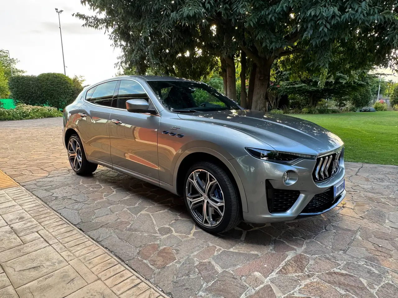 Maserati Levante 2021