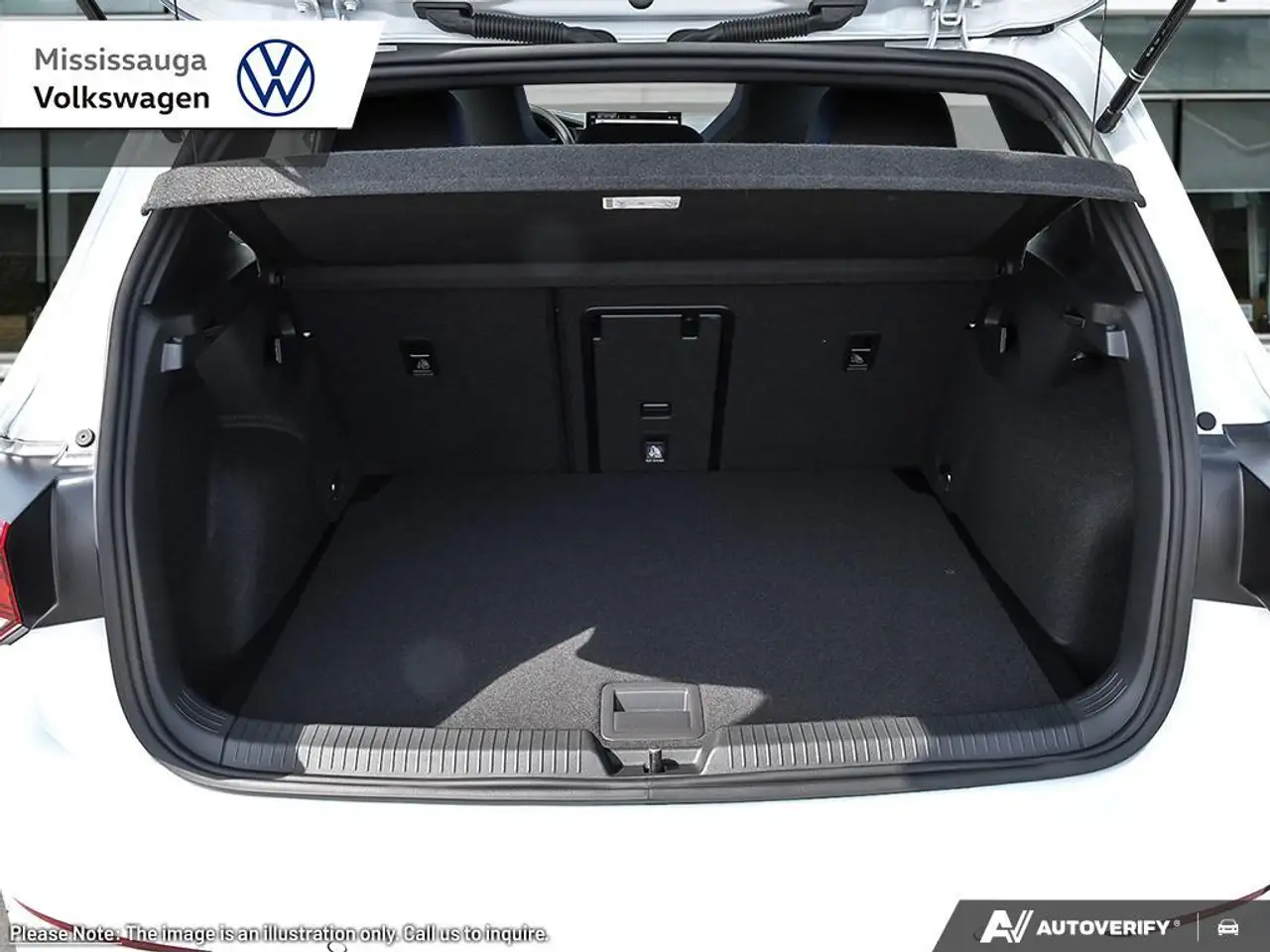Volkswagen Golf R photo Volkswagen Golf R