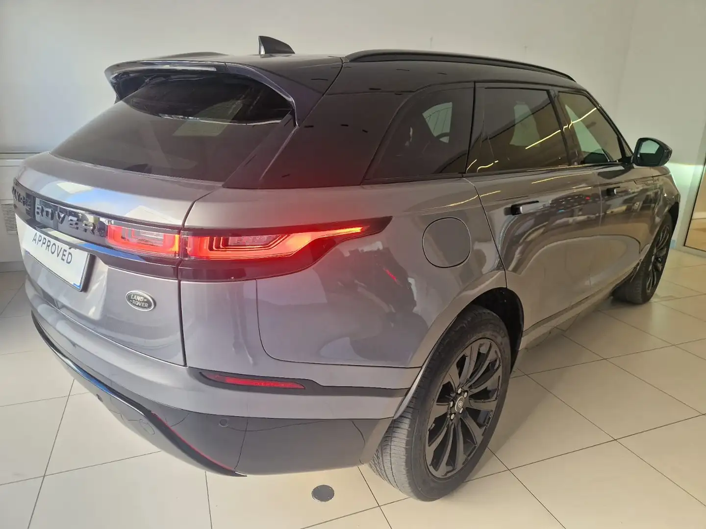 Land Rover Range Rover Velar Range Rover Velar 2.0d i4 R-Dynamic S 240cv Grigio - 2